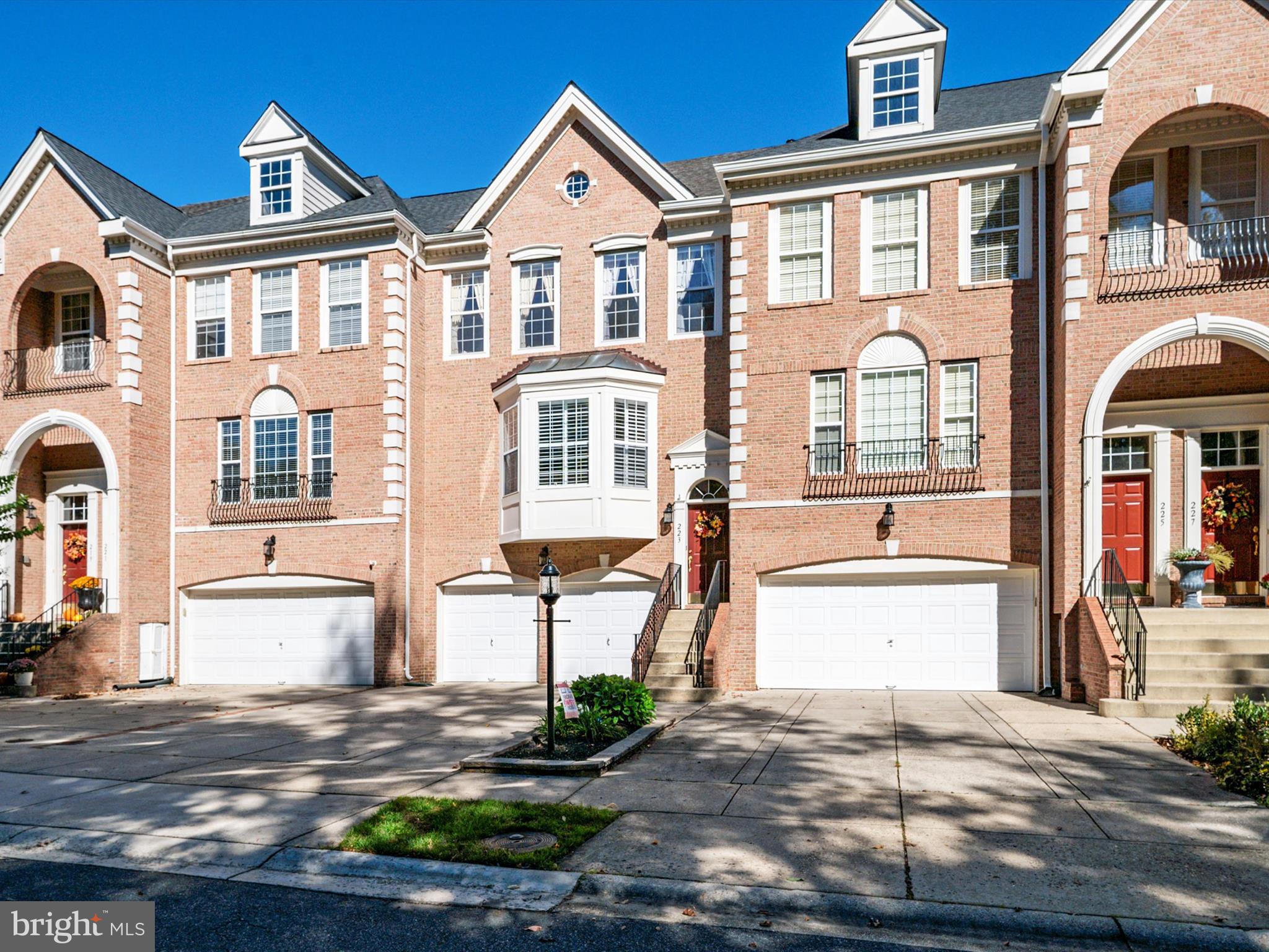 223 GALEWOOD DRIVE