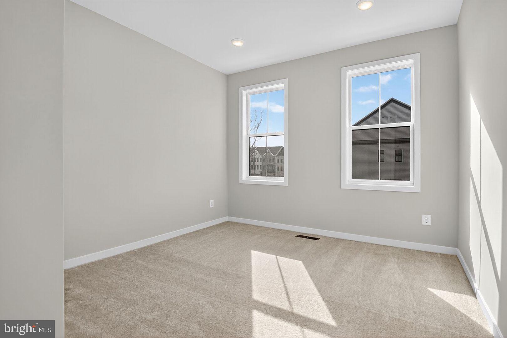 BRAMBLETON - Residential