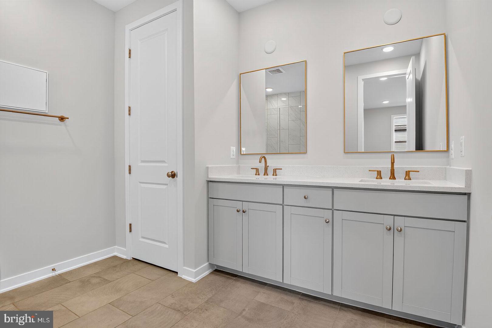 BRAMBLETON - Residential