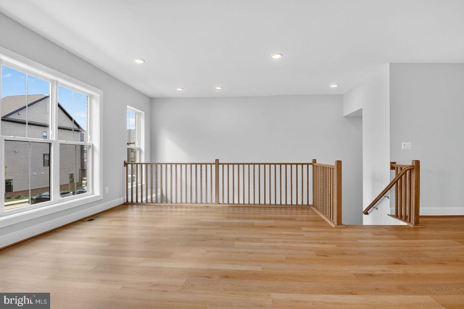 BRAMBLETON - Residential