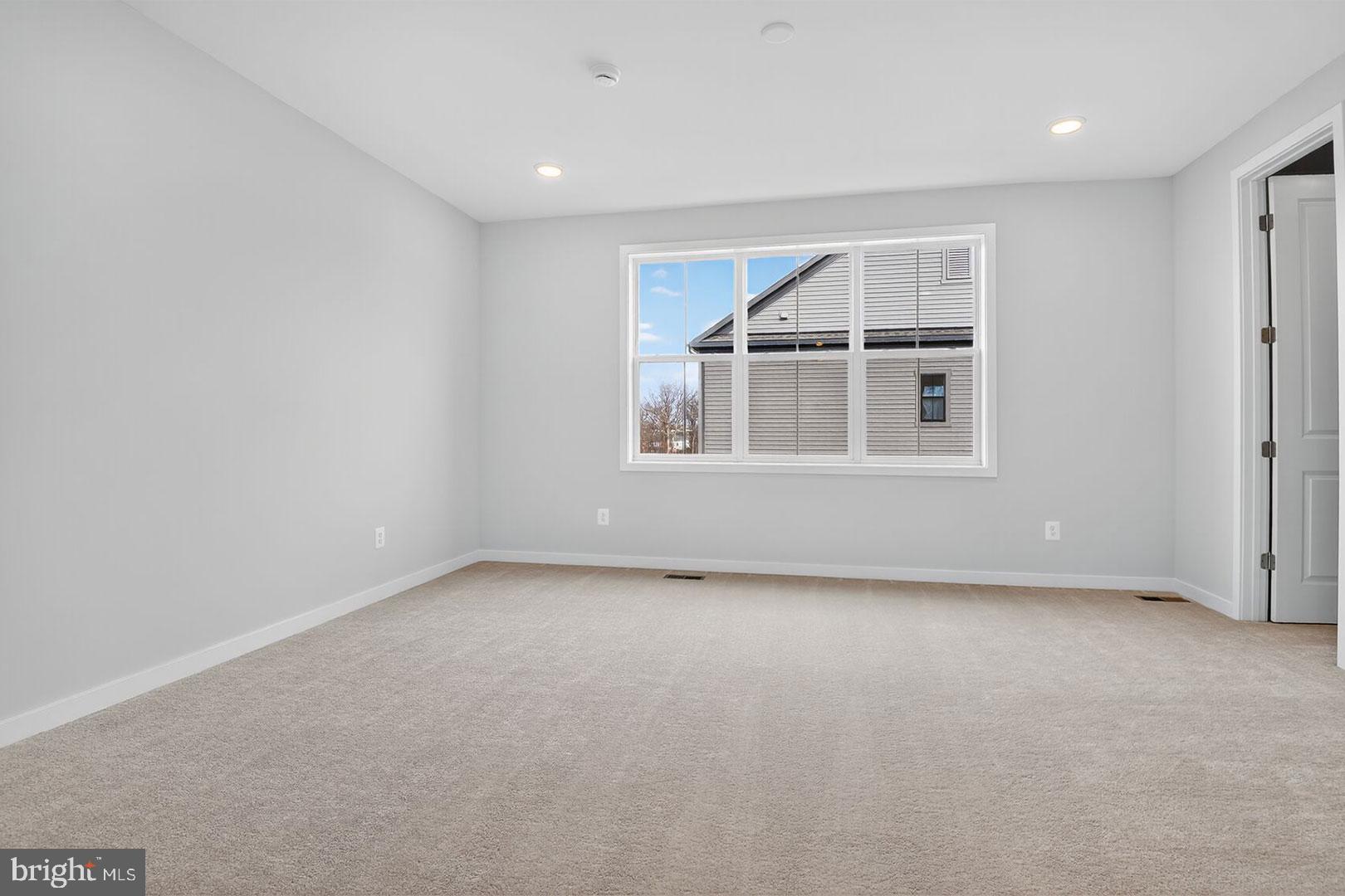 BRAMBLETON - Residential