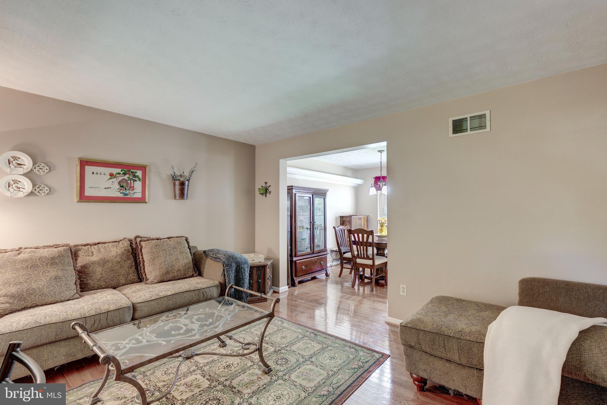 ROBERTS FIELD - Residential