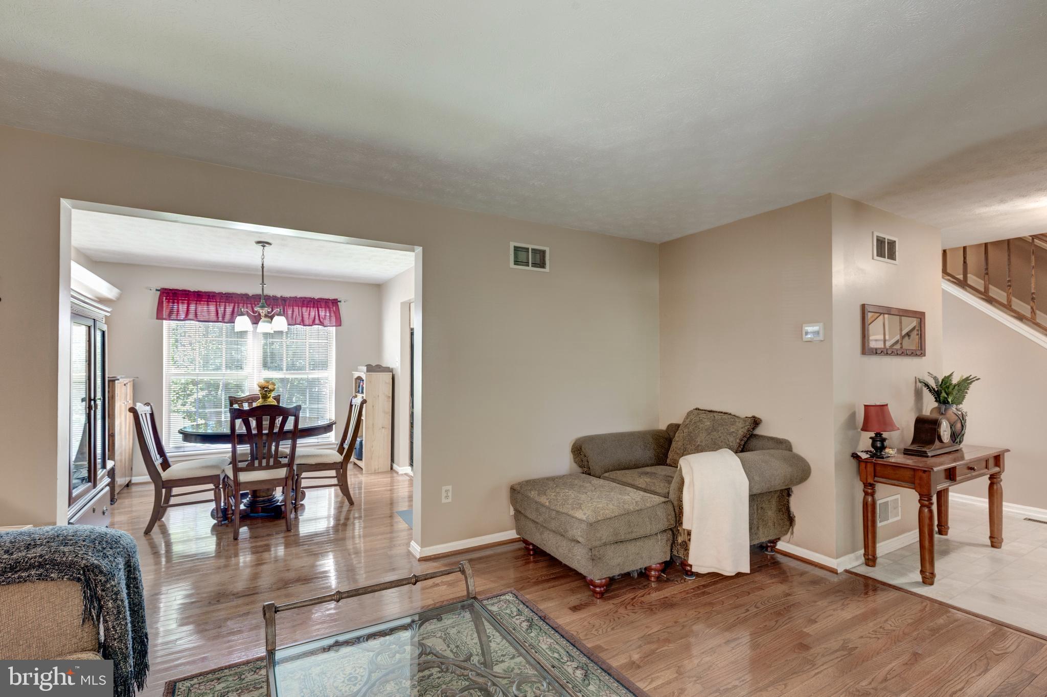 ROBERTS FIELD - Residential