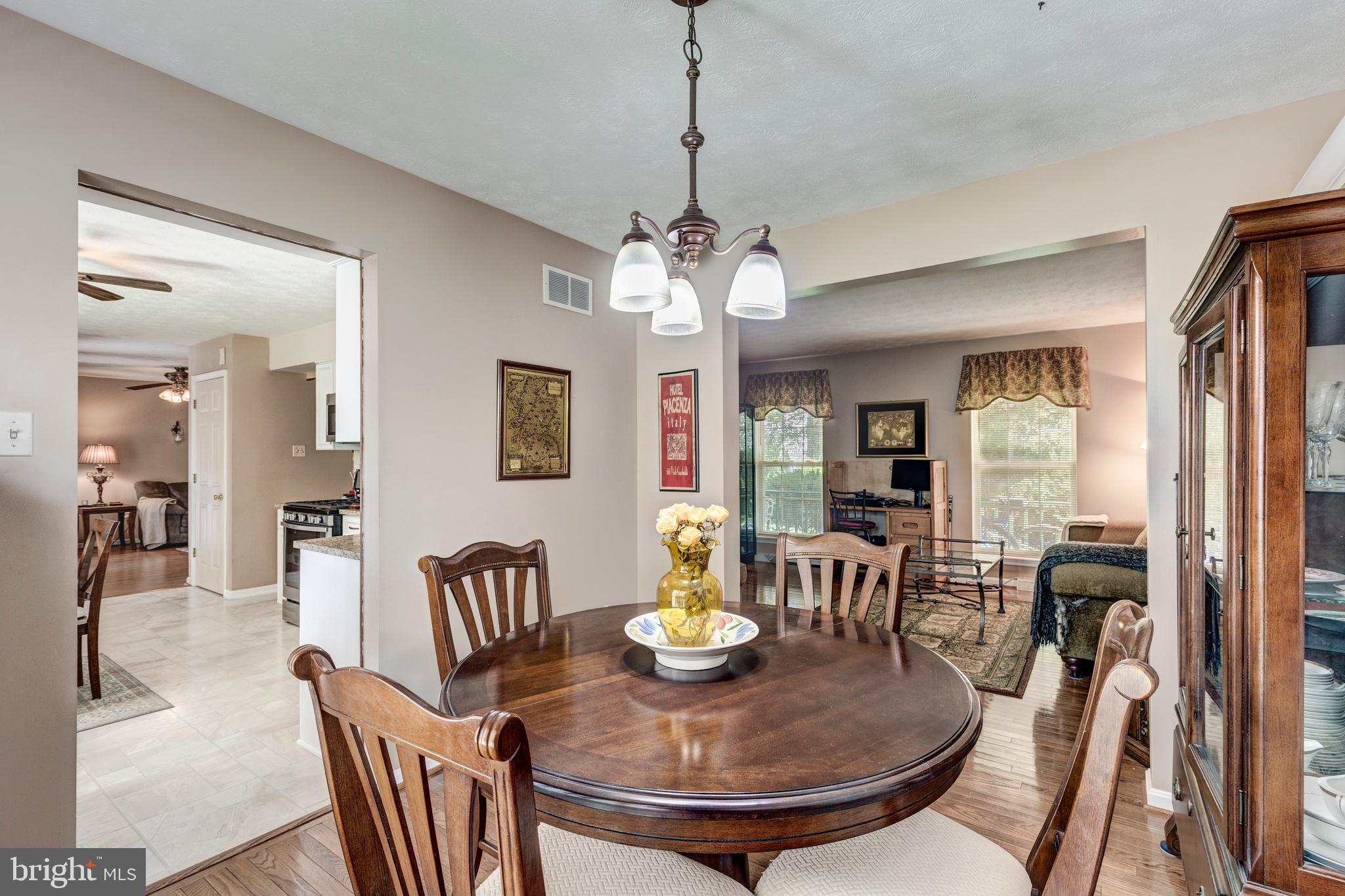 ROBERTS FIELD - Residential