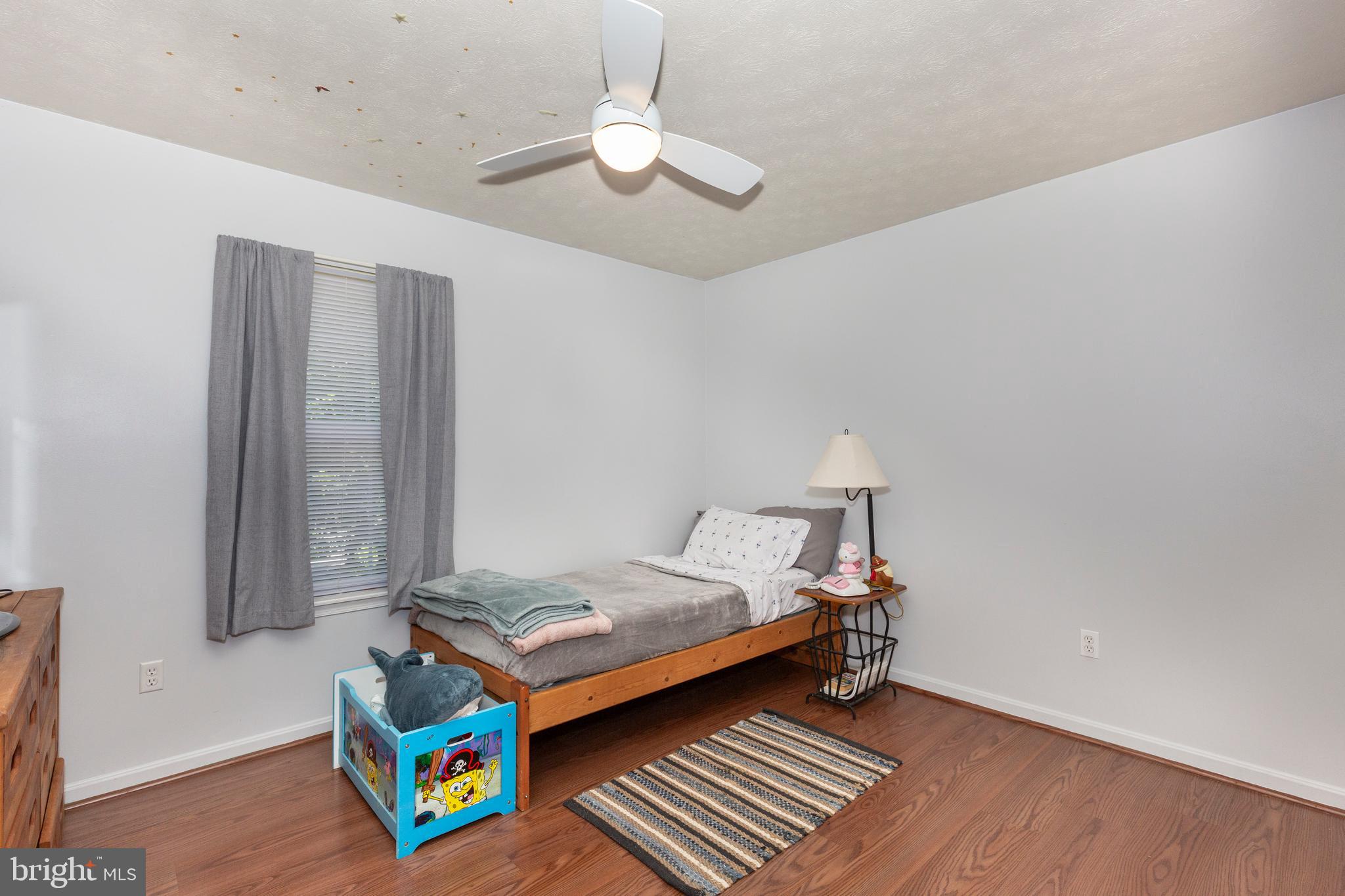 ROBERTS FIELD - Residential