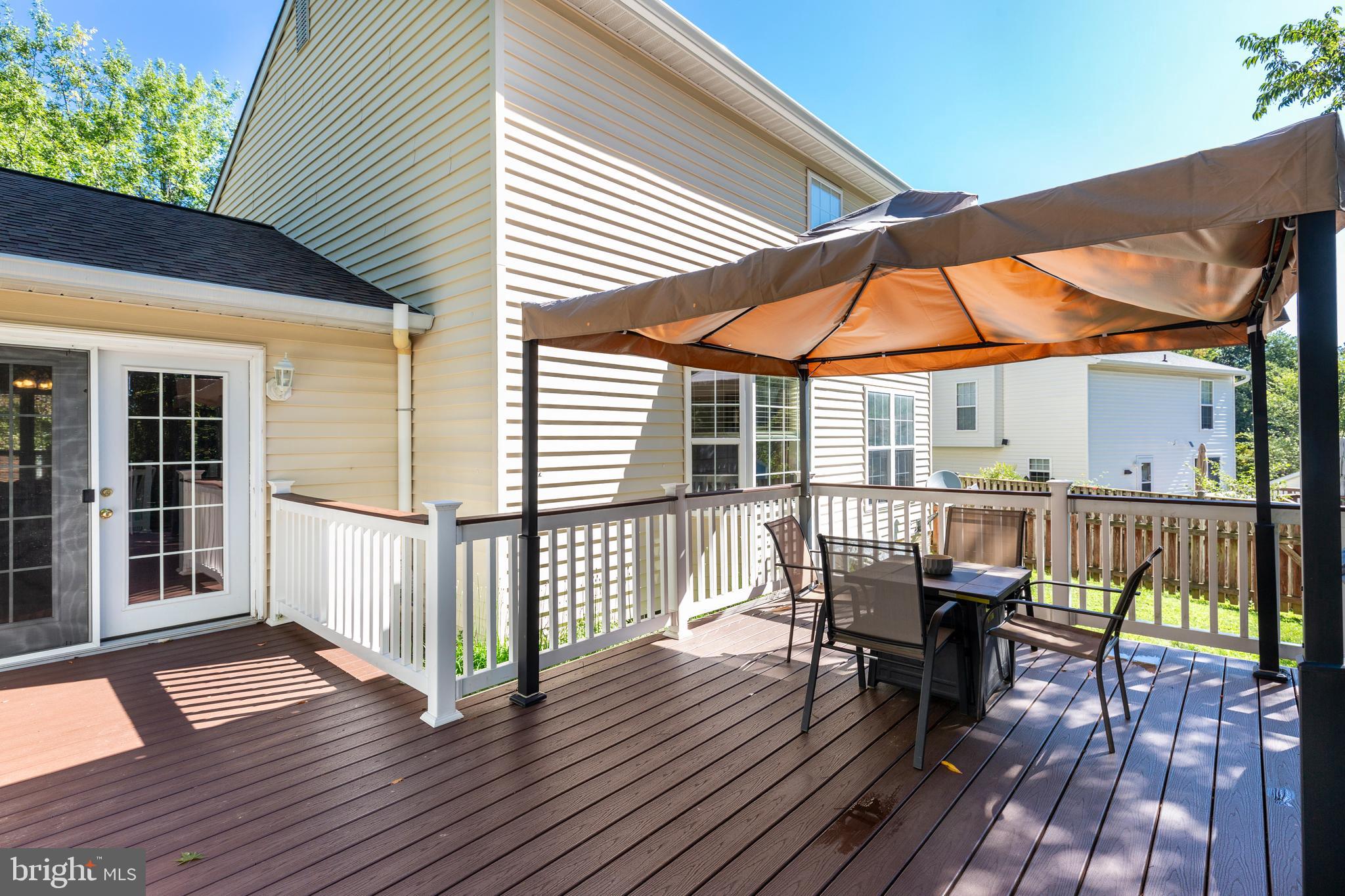 ROBERTS FIELD - Residential