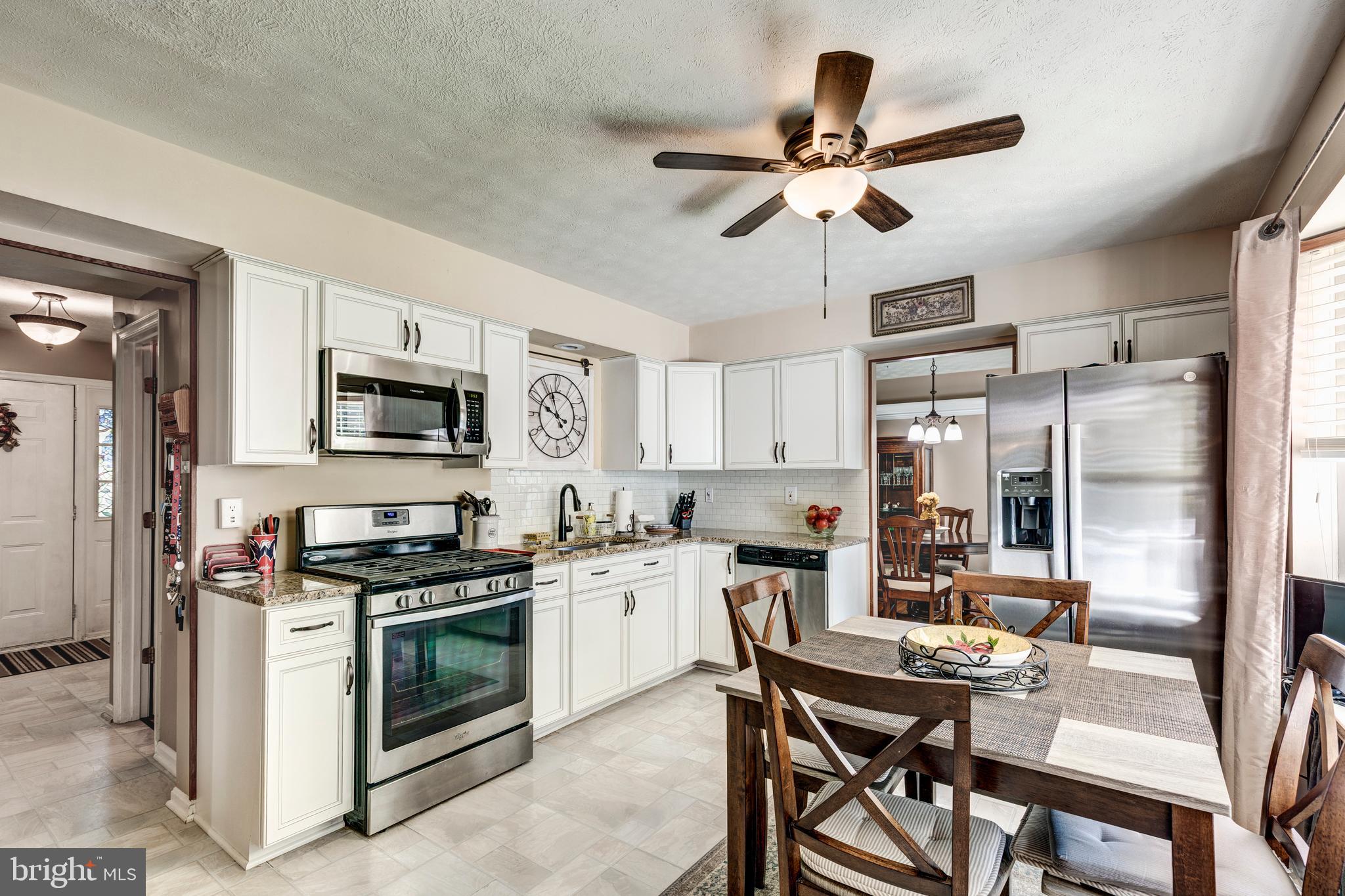 ROBERTS FIELD - Residential