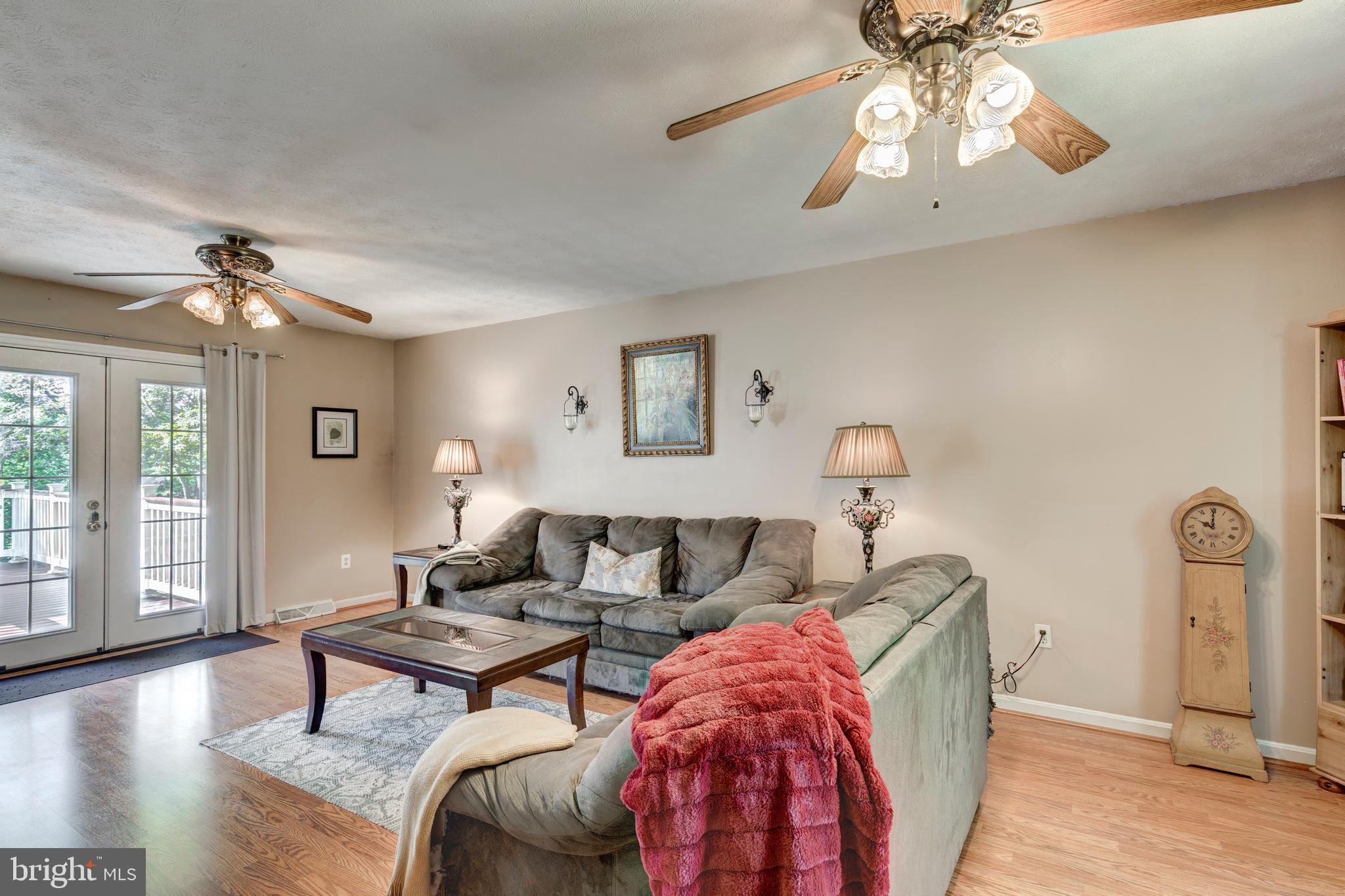 ROBERTS FIELD - Residential