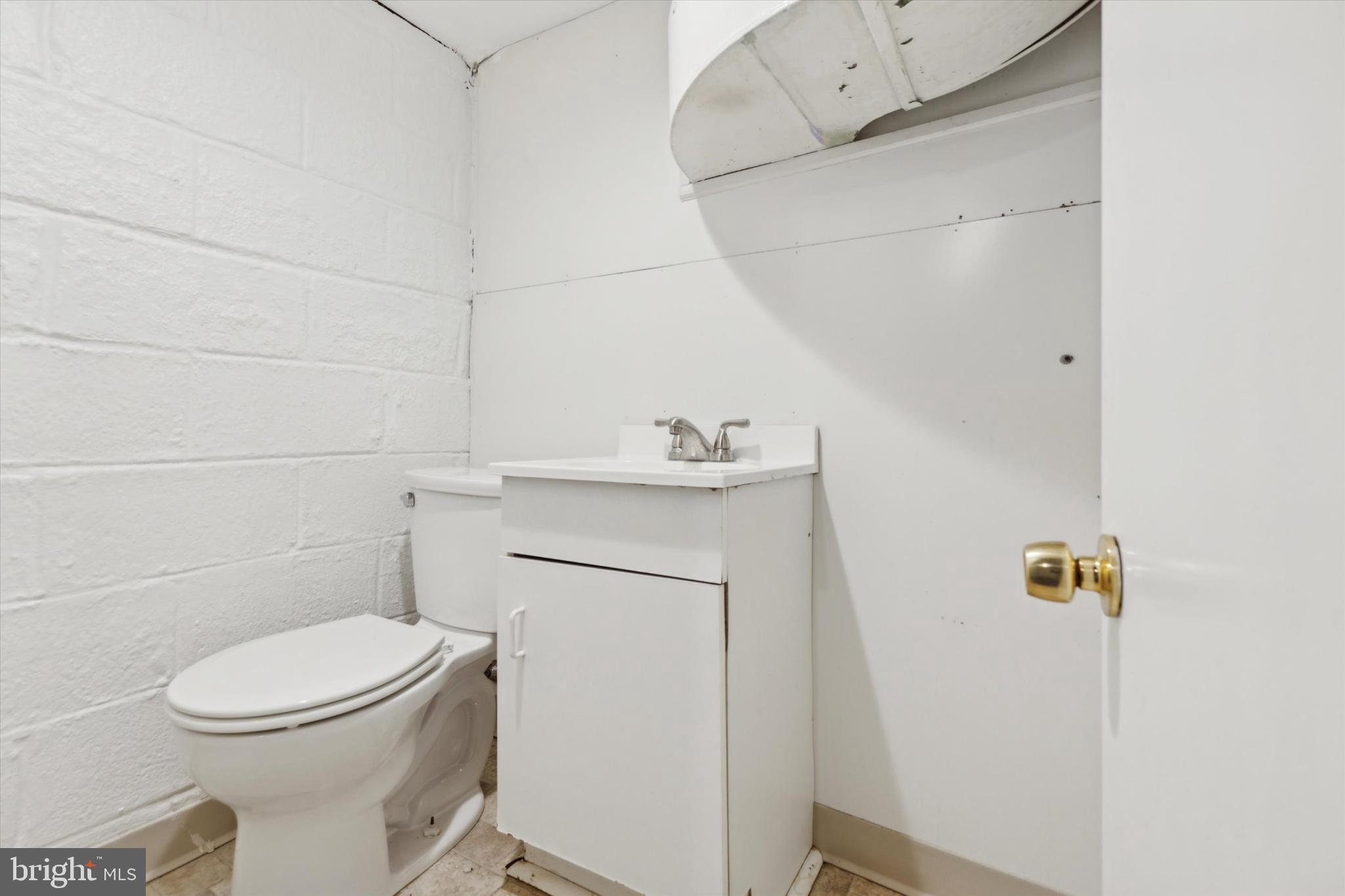 ROSLYN - Residential