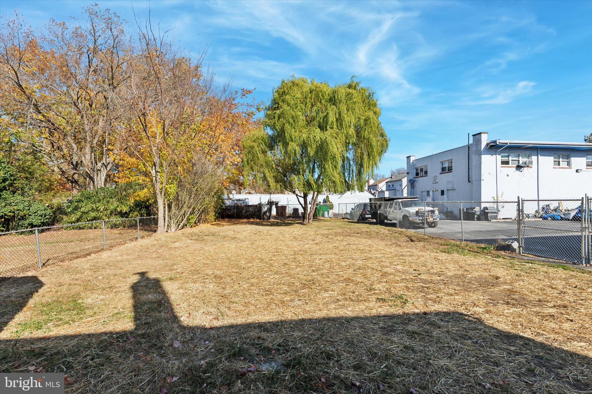 ROSLYN - Residential