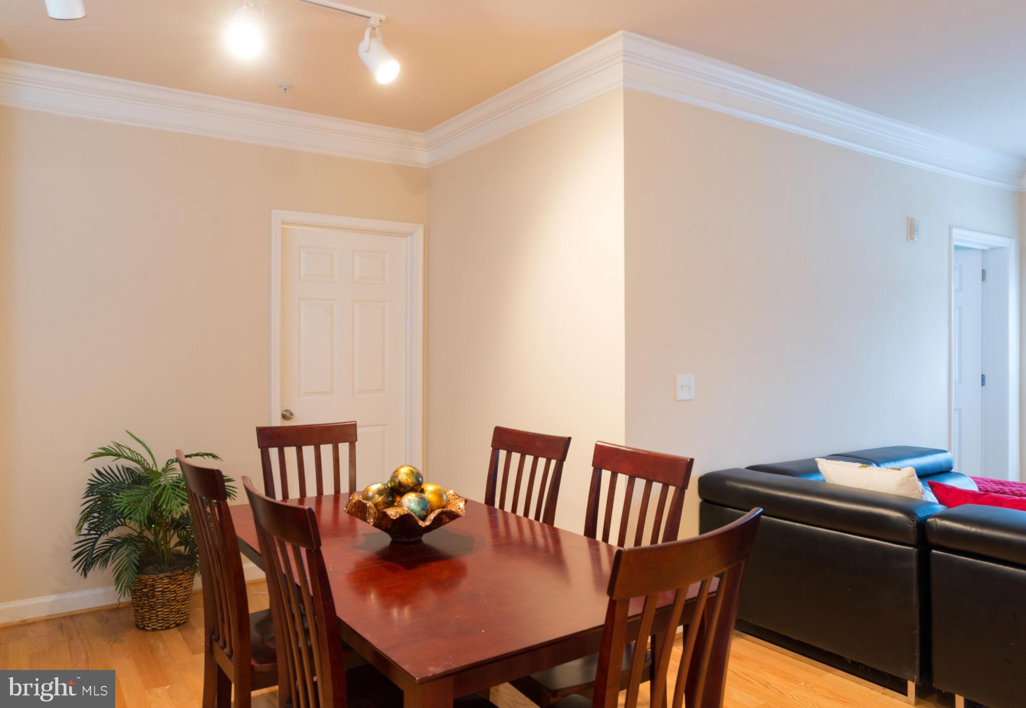 FITZ AT ROCKVILLE TOWN C - Residential