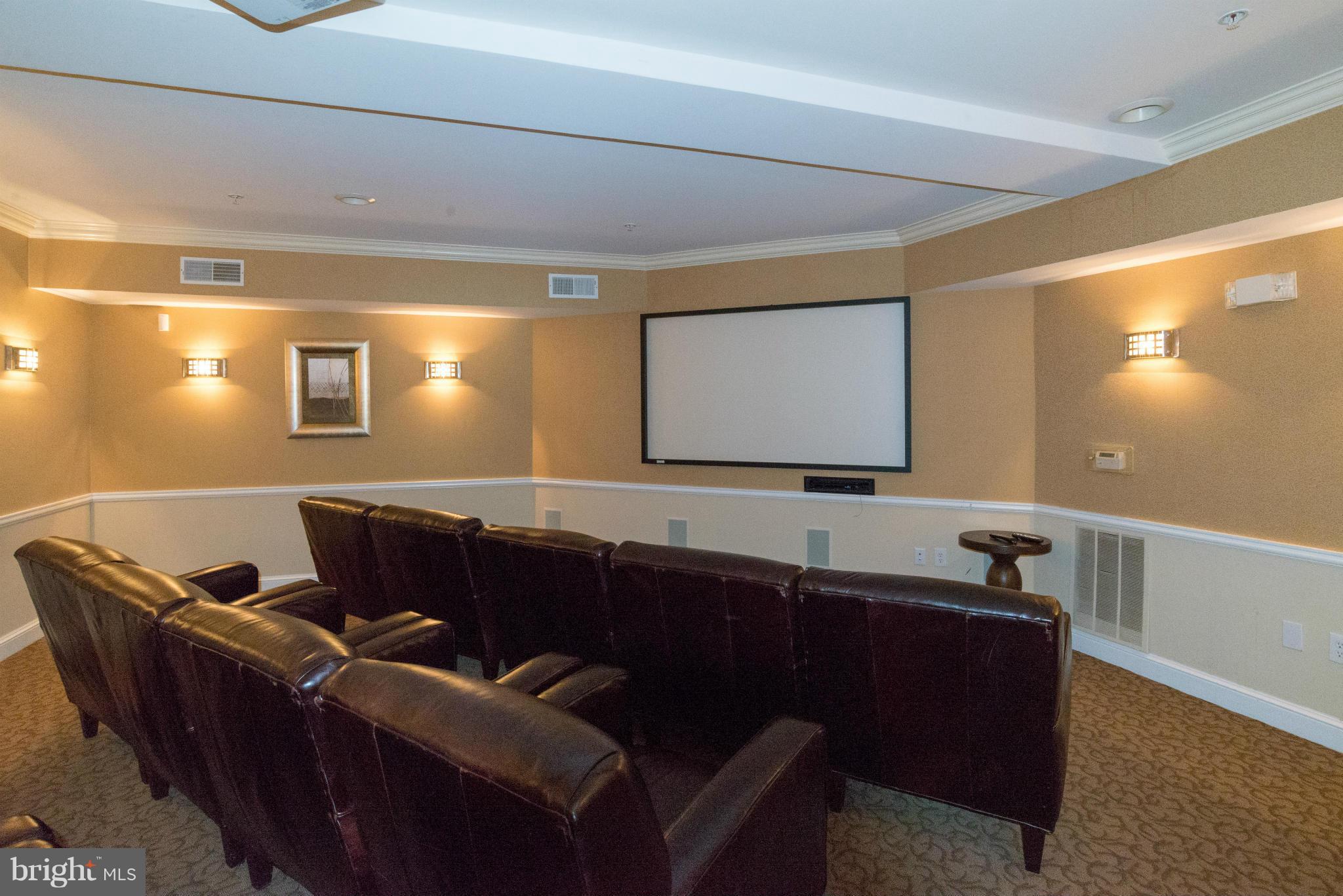 FITZ AT ROCKVILLE TOWN C - Residential