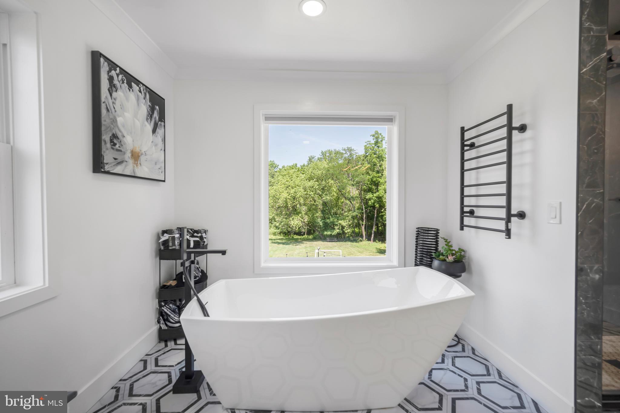 CAMP HILL - Residential