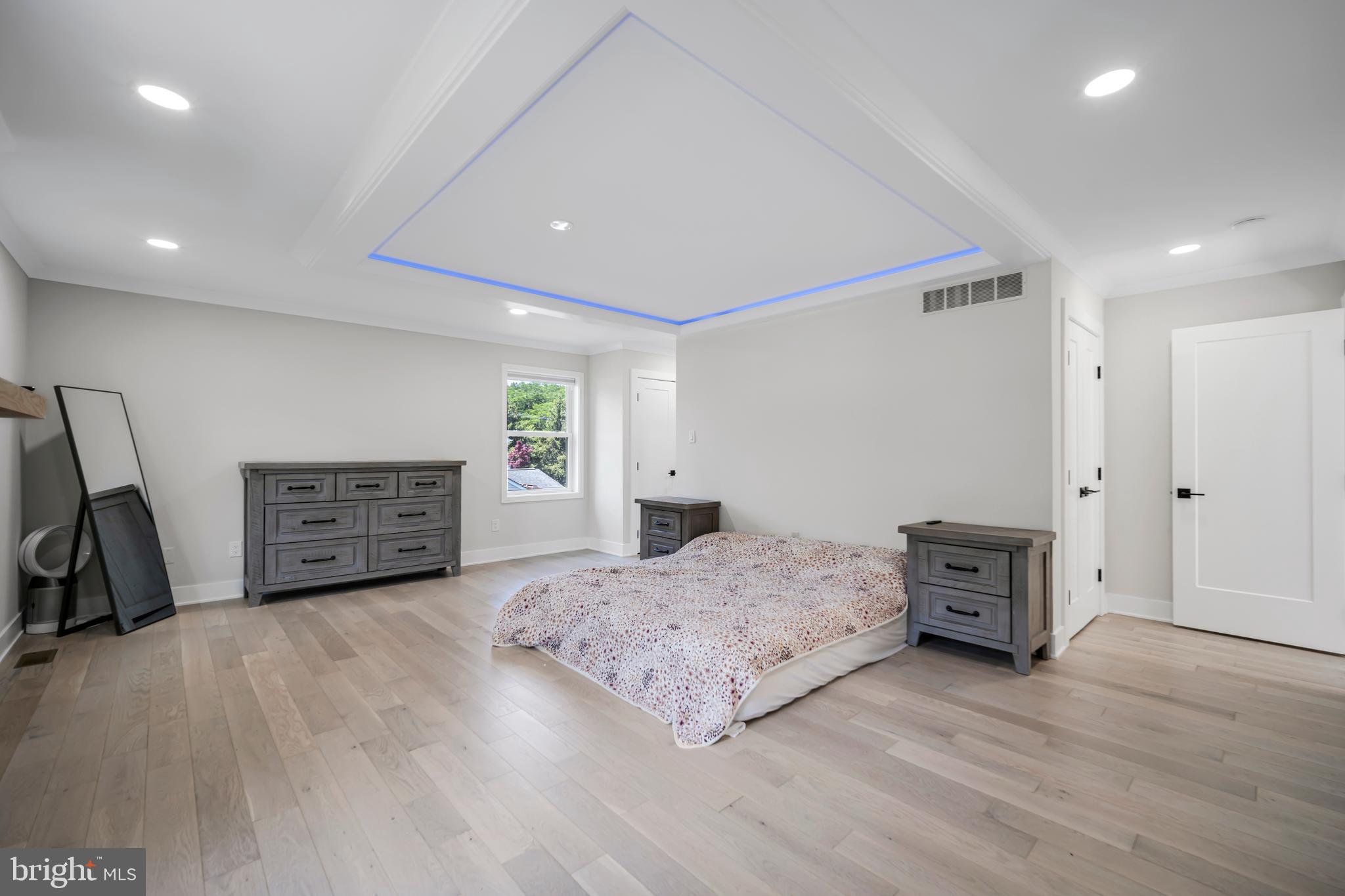 CAMP HILL - Residential