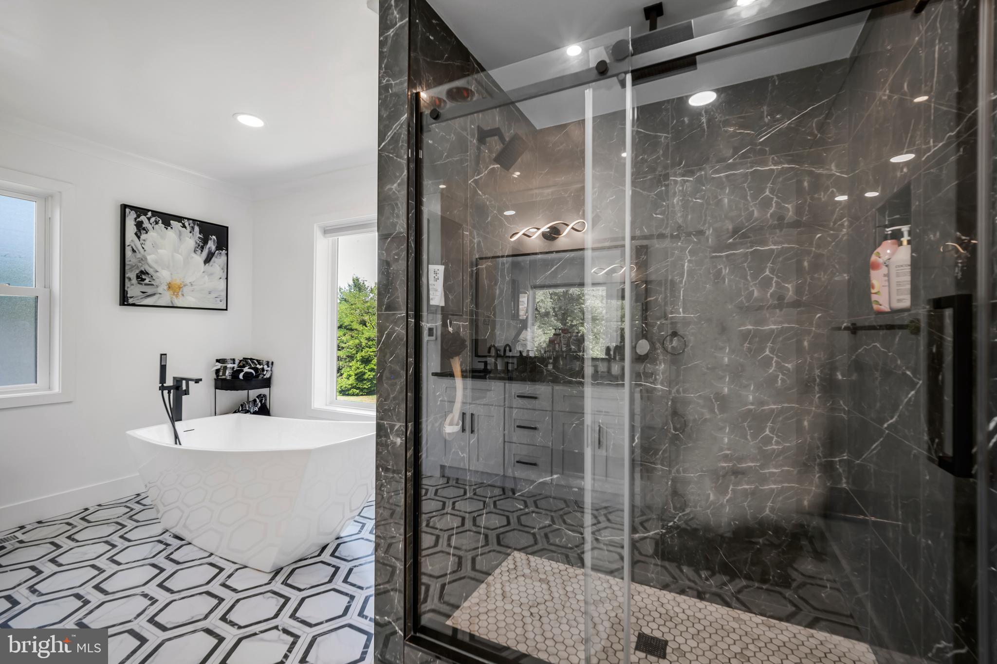 CAMP HILL - Residential