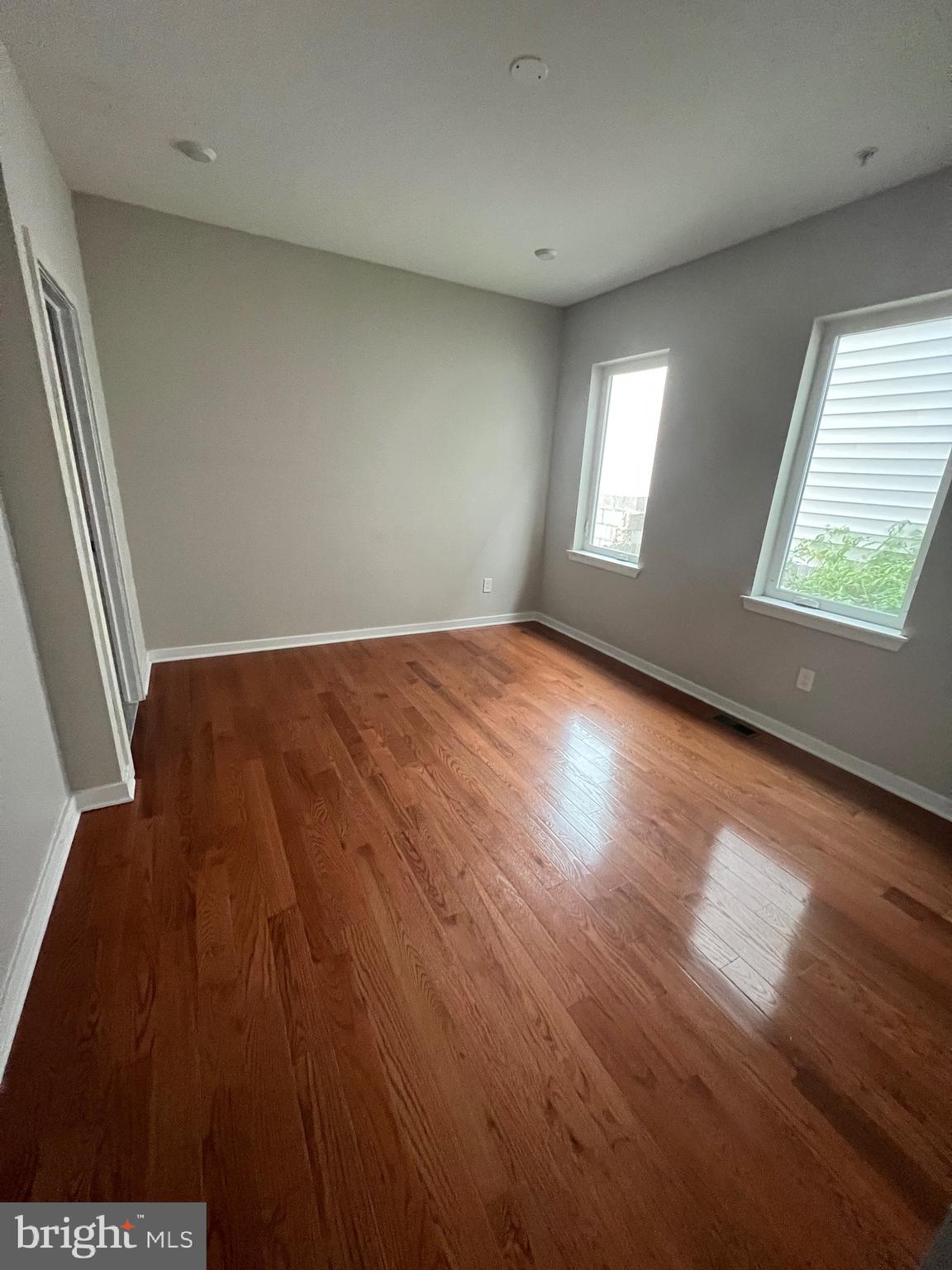 FAIRMOUNT - Residential Lease