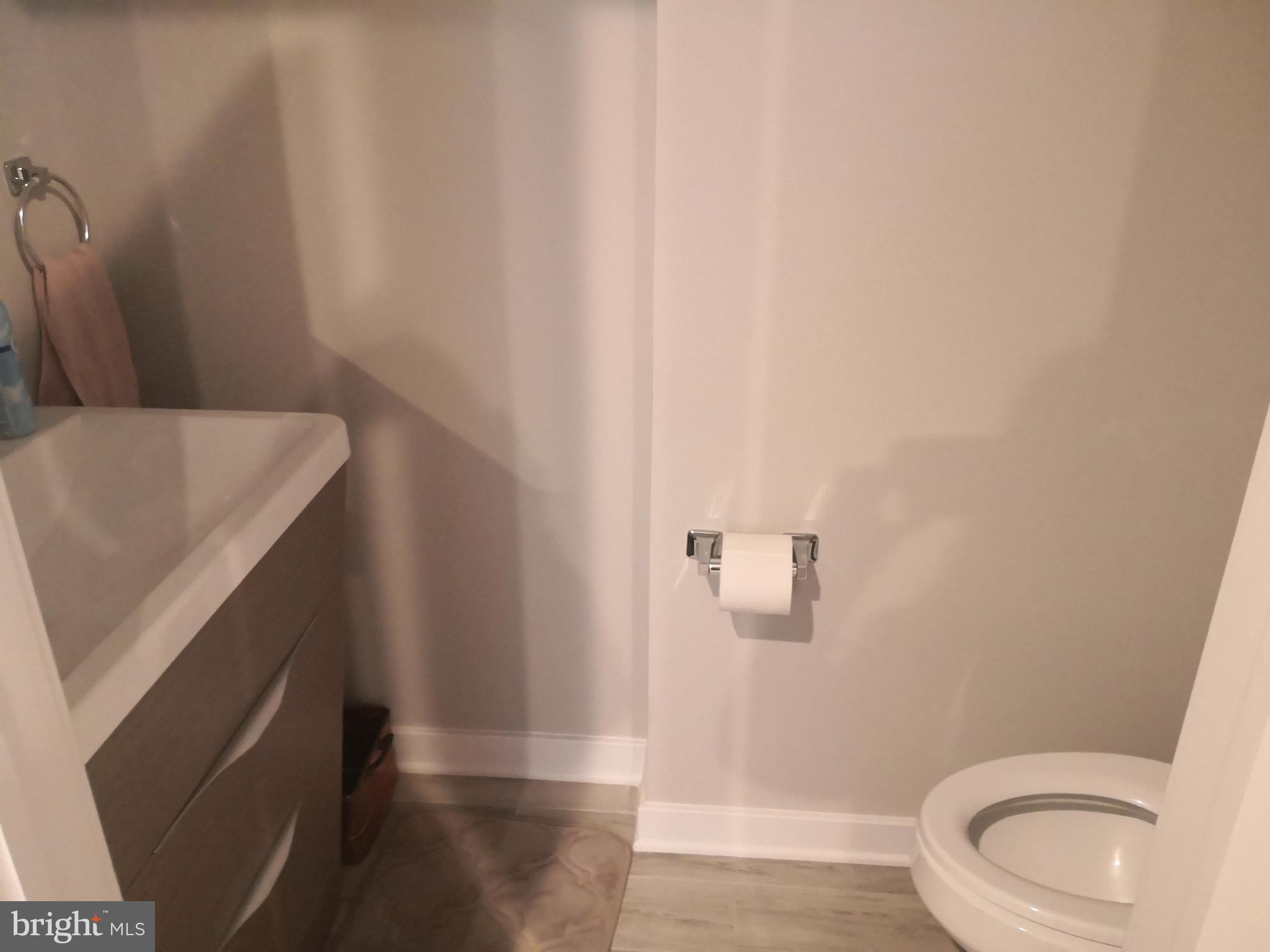 FAIRMOUNT - Residential Lease