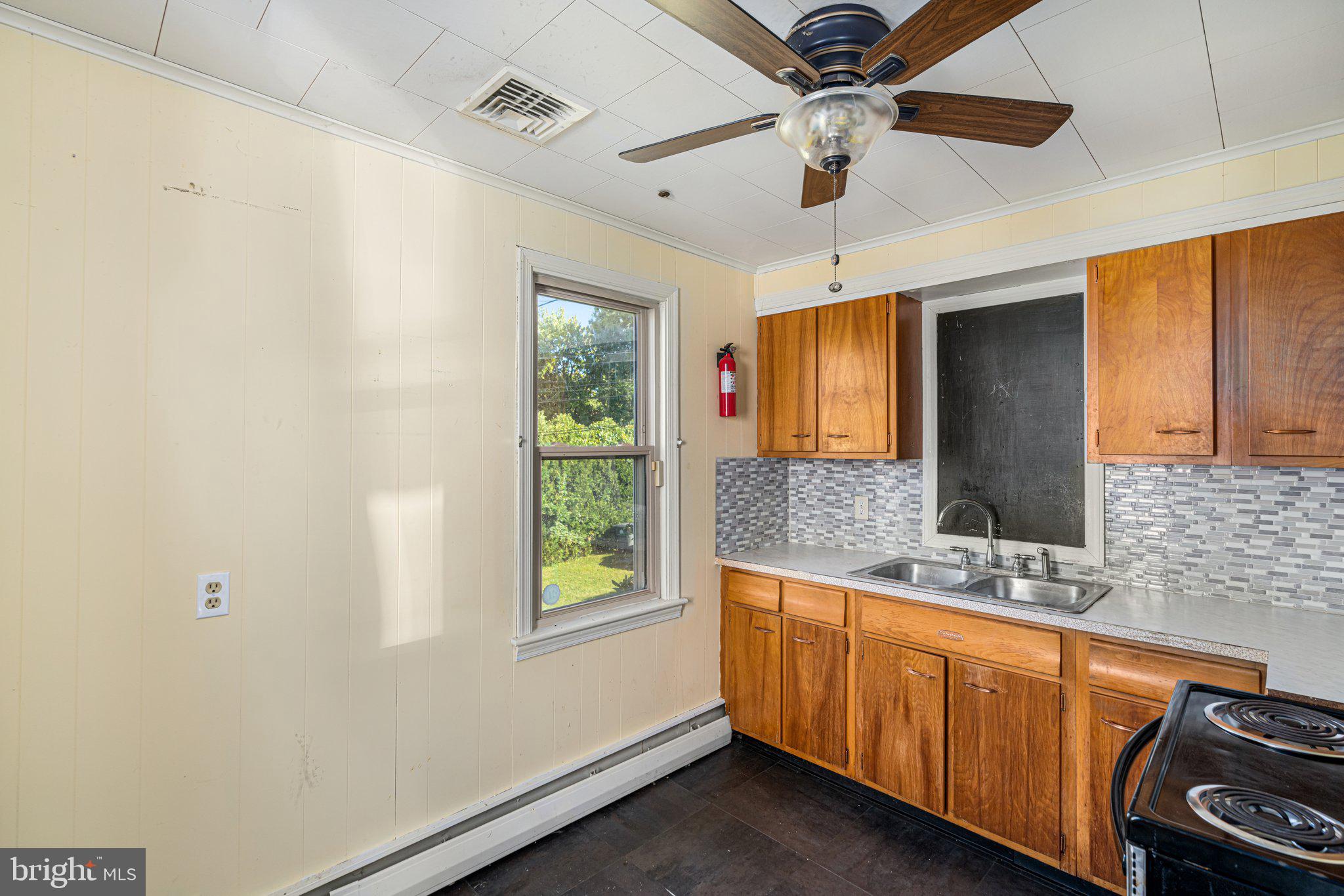 POTTSTOWN - Residential