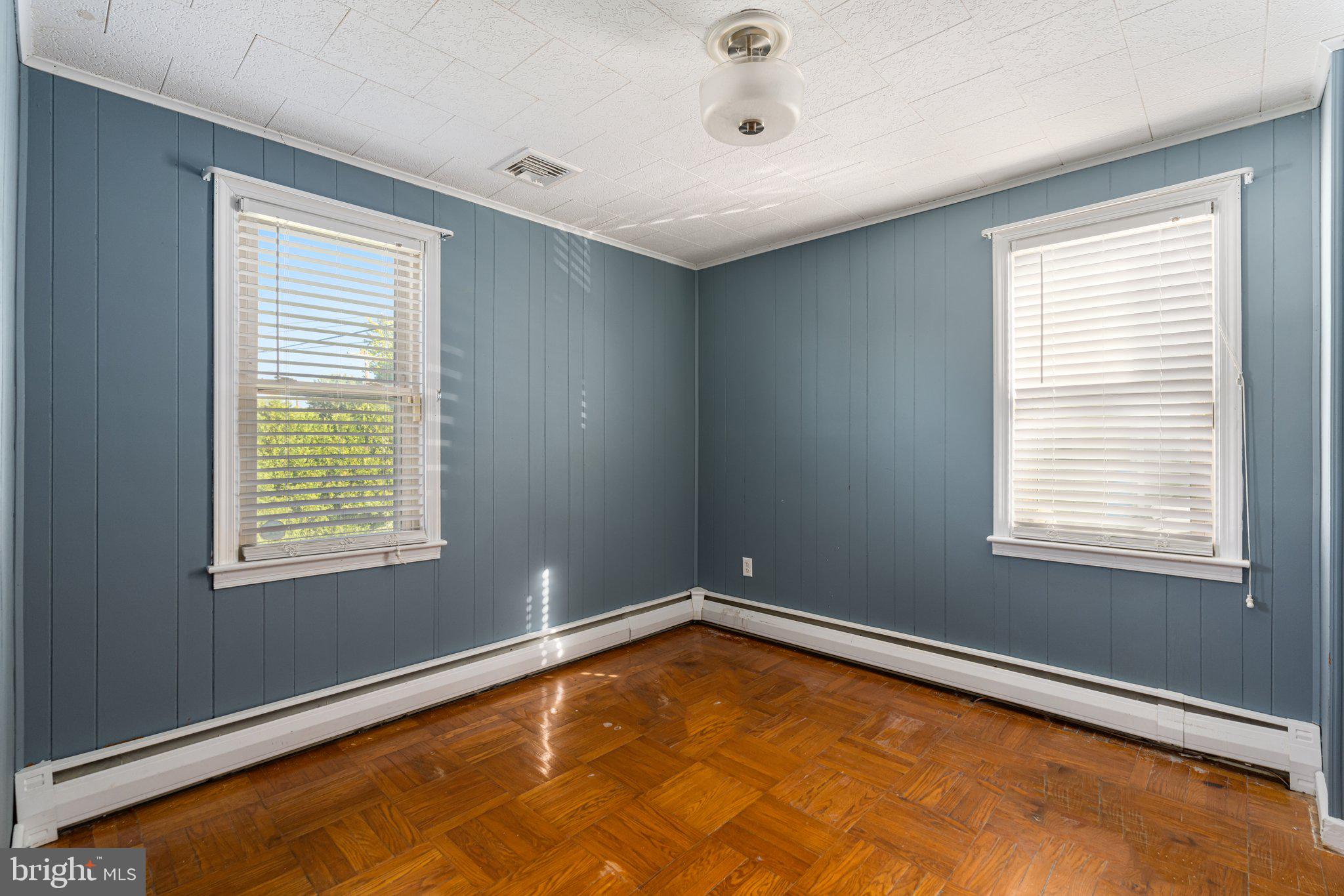 POTTSTOWN - Residential