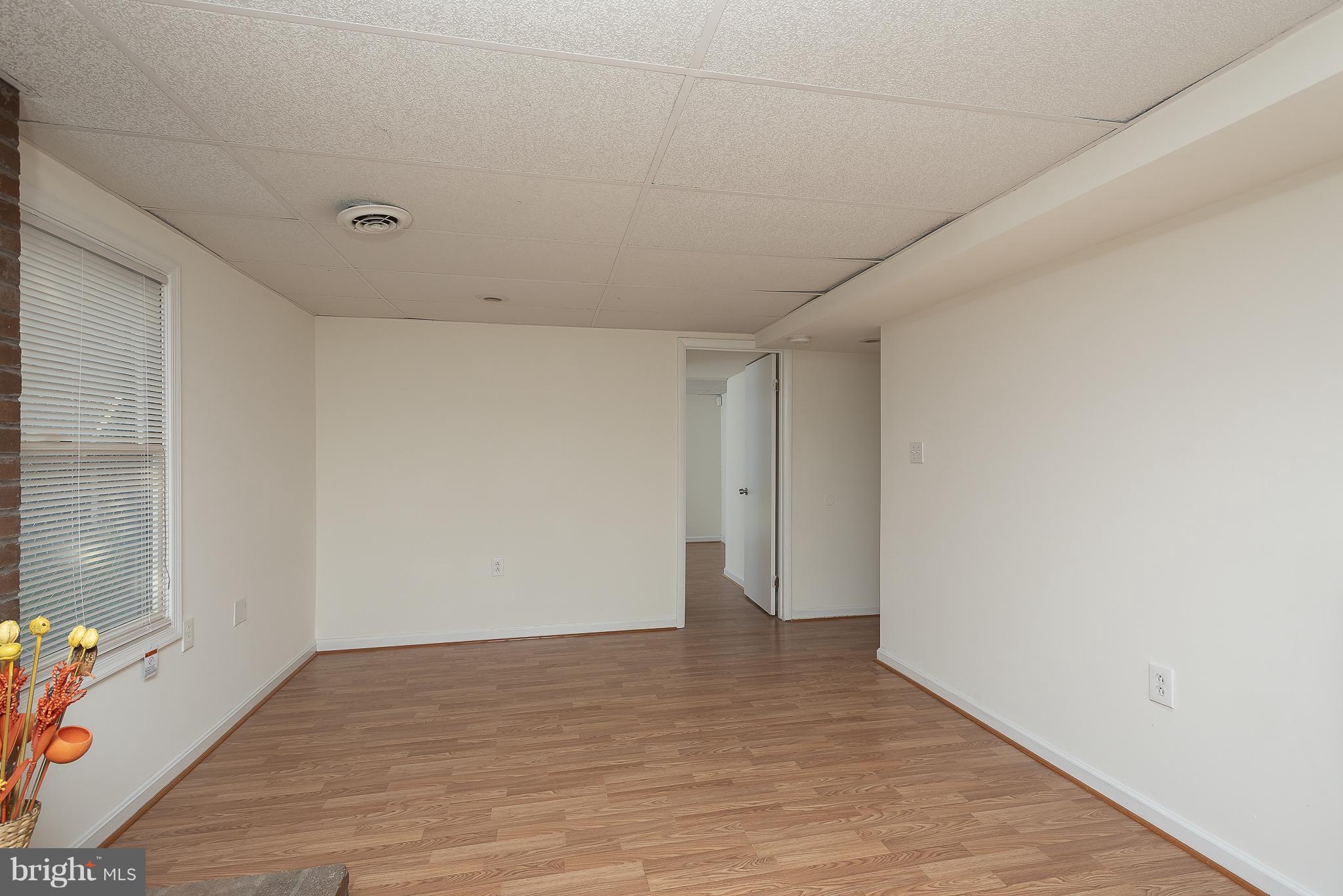 THE PROVINCES - Residential