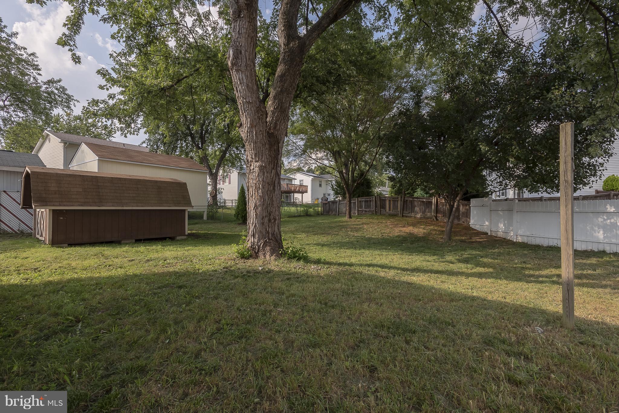 THE PROVINCES - Residential