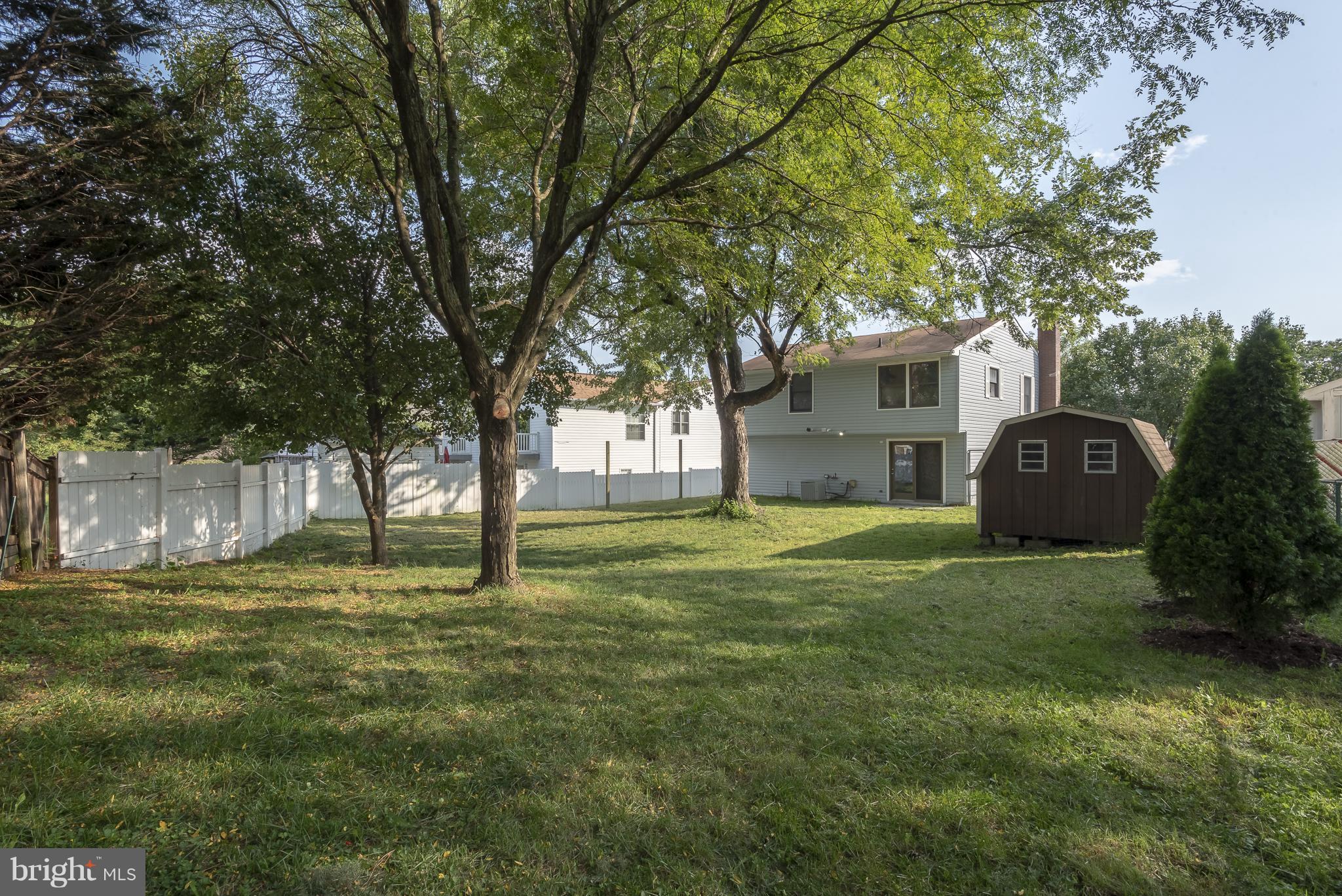 THE PROVINCES - Residential