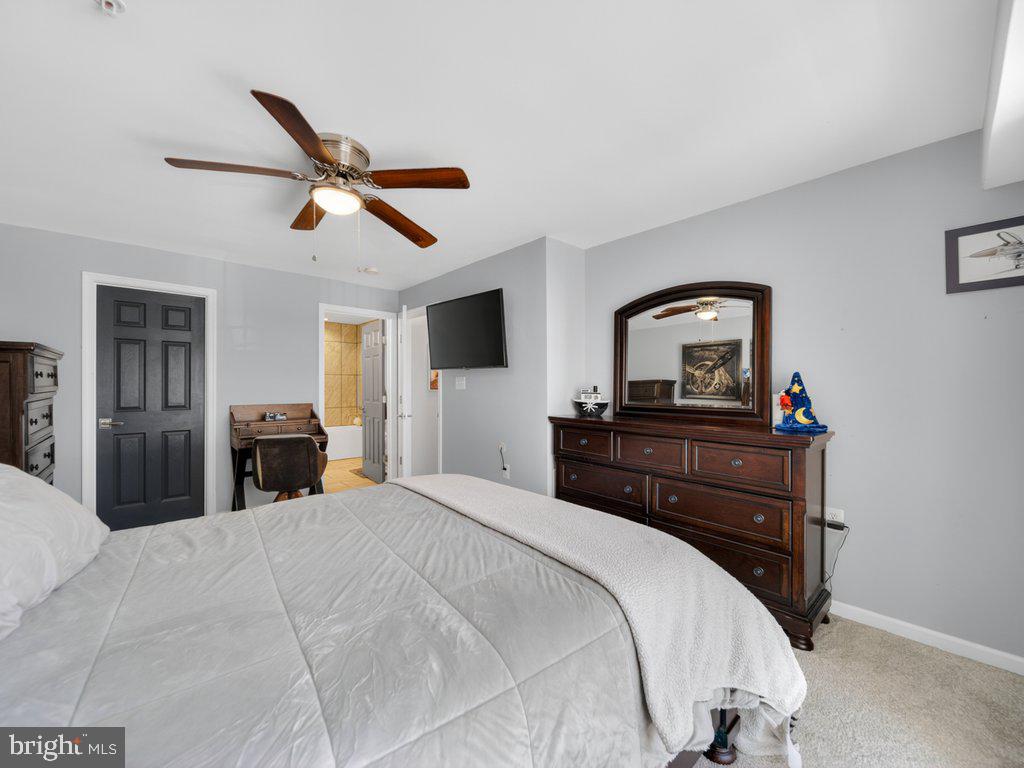 MARKET CENTER CONDOMINIUM - Residential