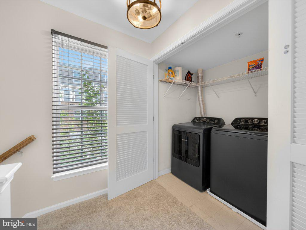 MARKET CENTER CONDOMINIUM - Residential