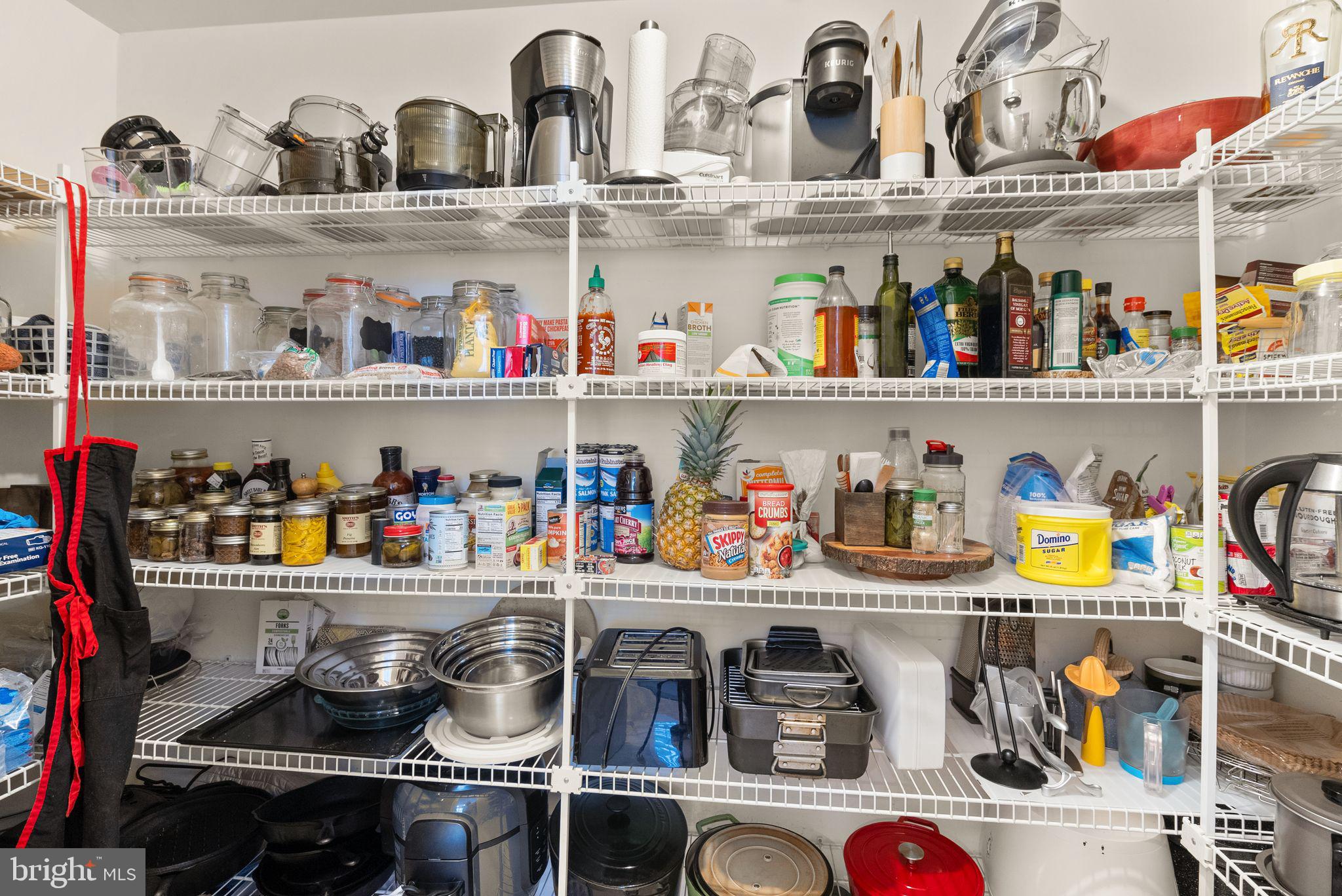 POTOMAC KNOLLS - Residential