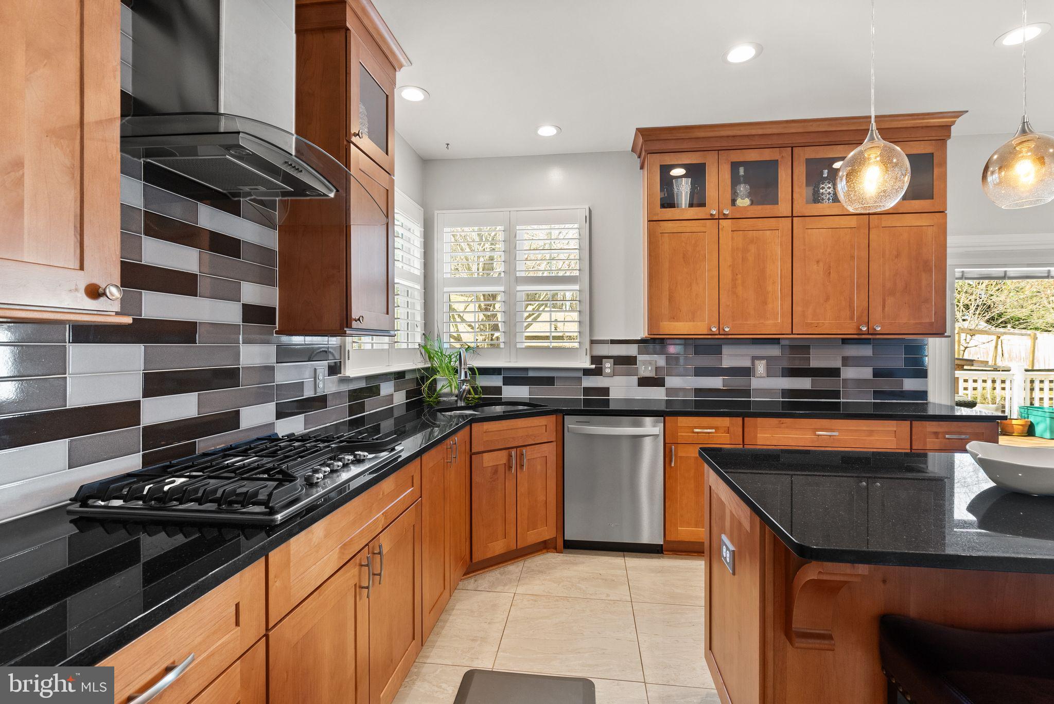 POTOMAC KNOLLS - Residential