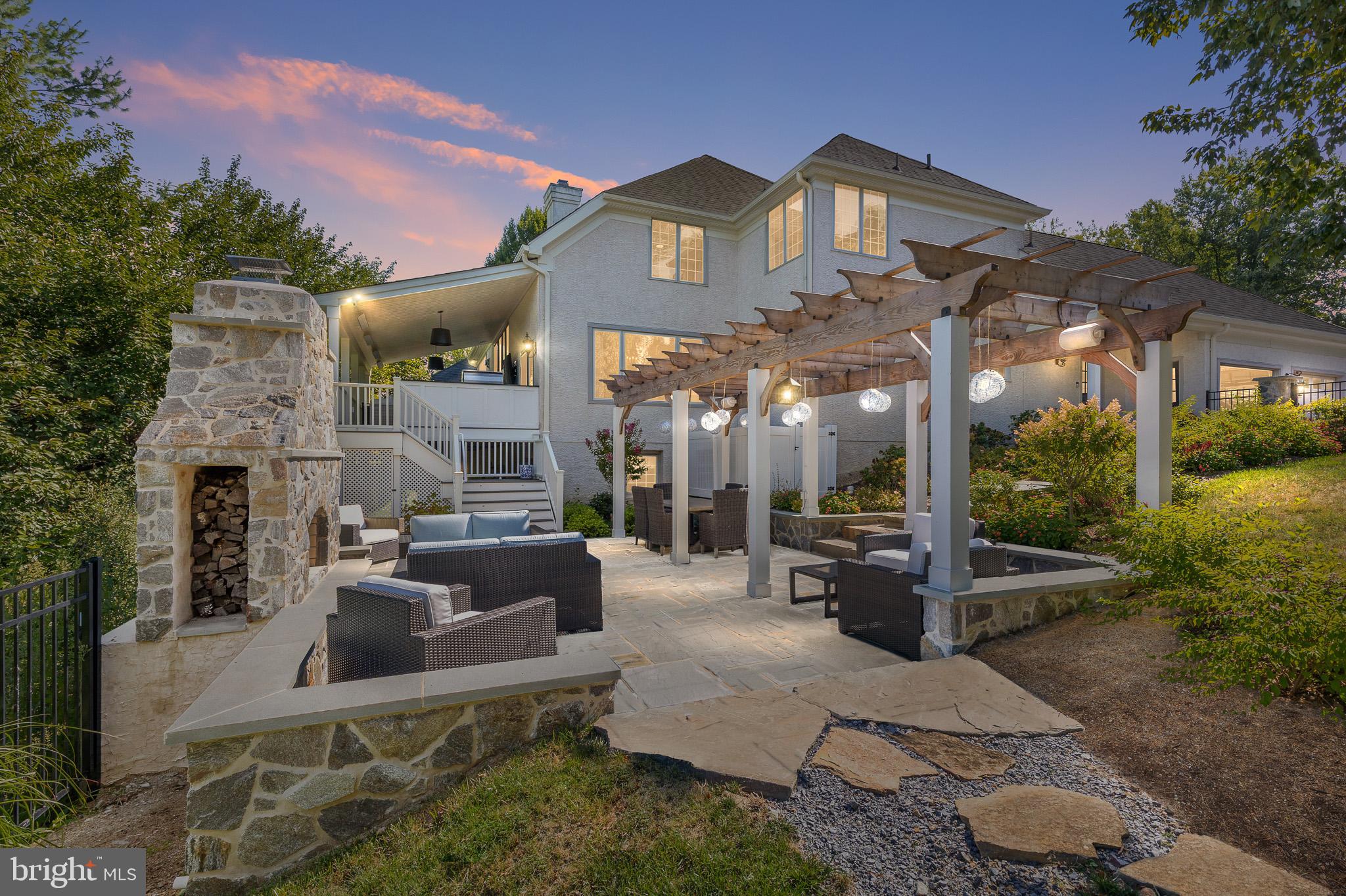 9 S PHEASANTS RIDGE S