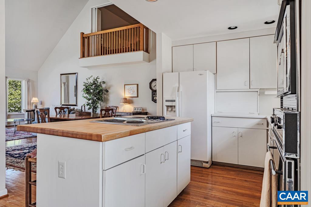 TANYARD - Residential