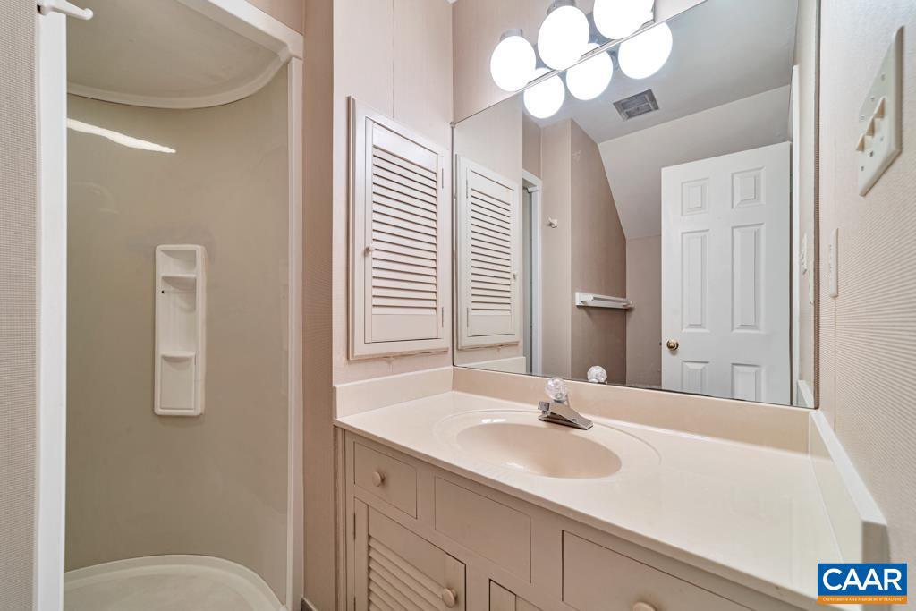 TANYARD - Residential