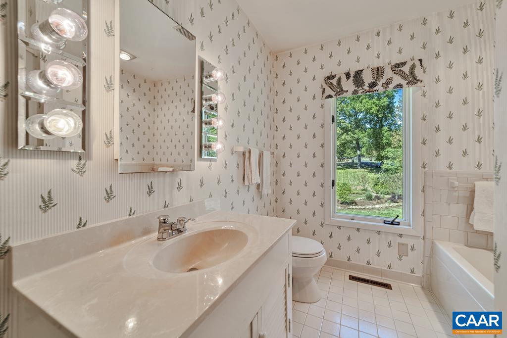 TANYARD - Residential
