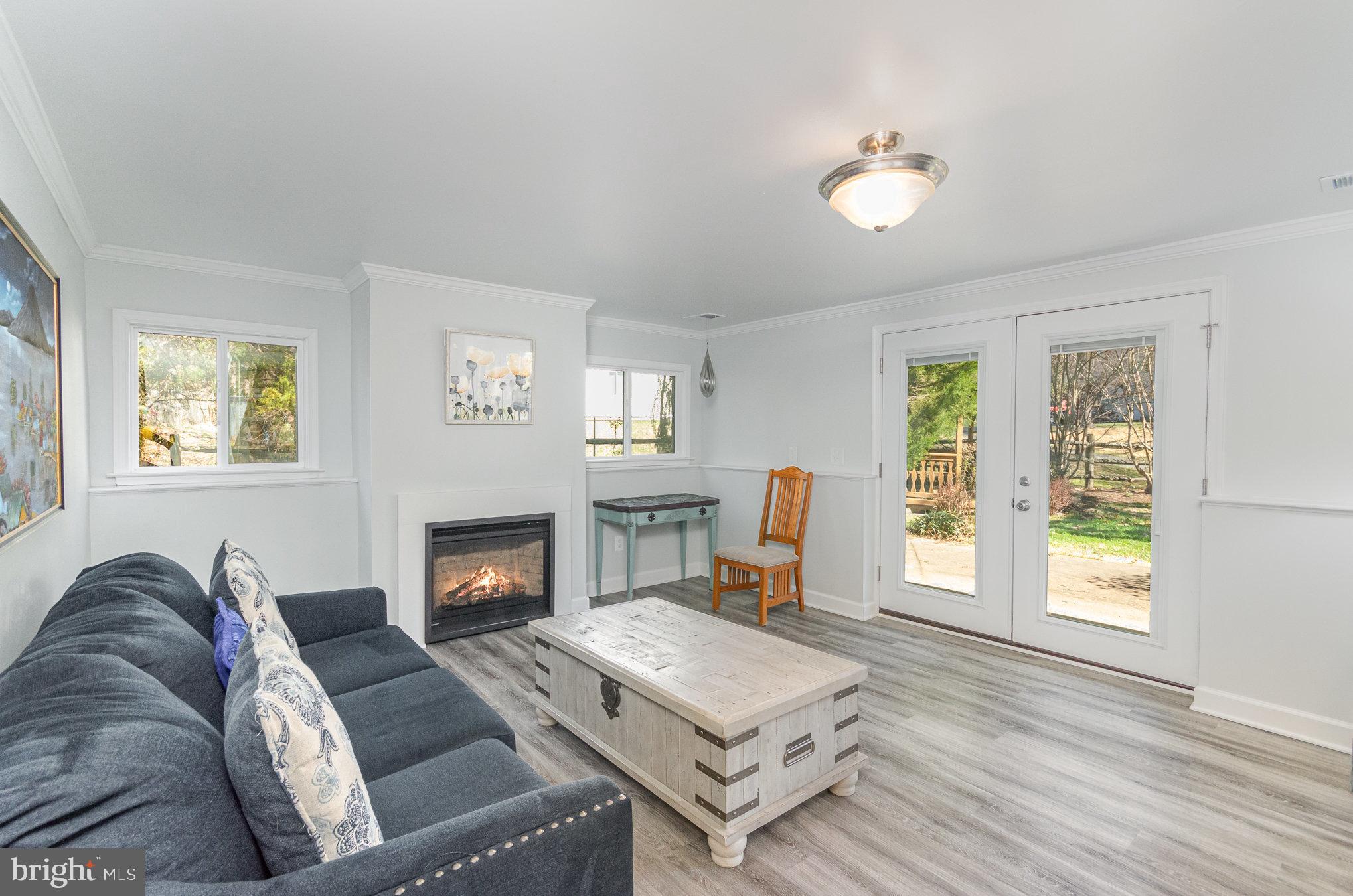 LAKEWOOD HILLS - Residential