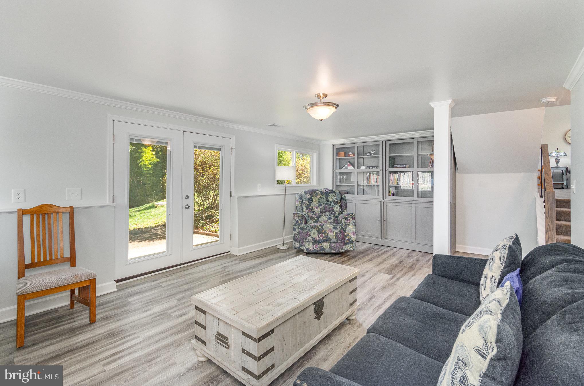 LAKEWOOD HILLS - Residential