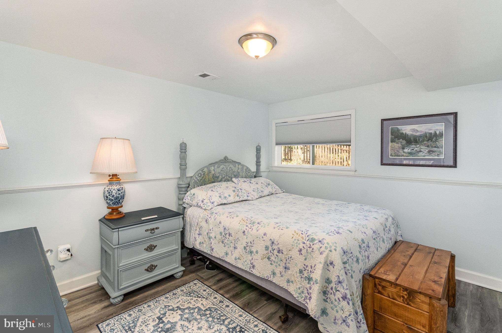 LAKEWOOD HILLS - Residential