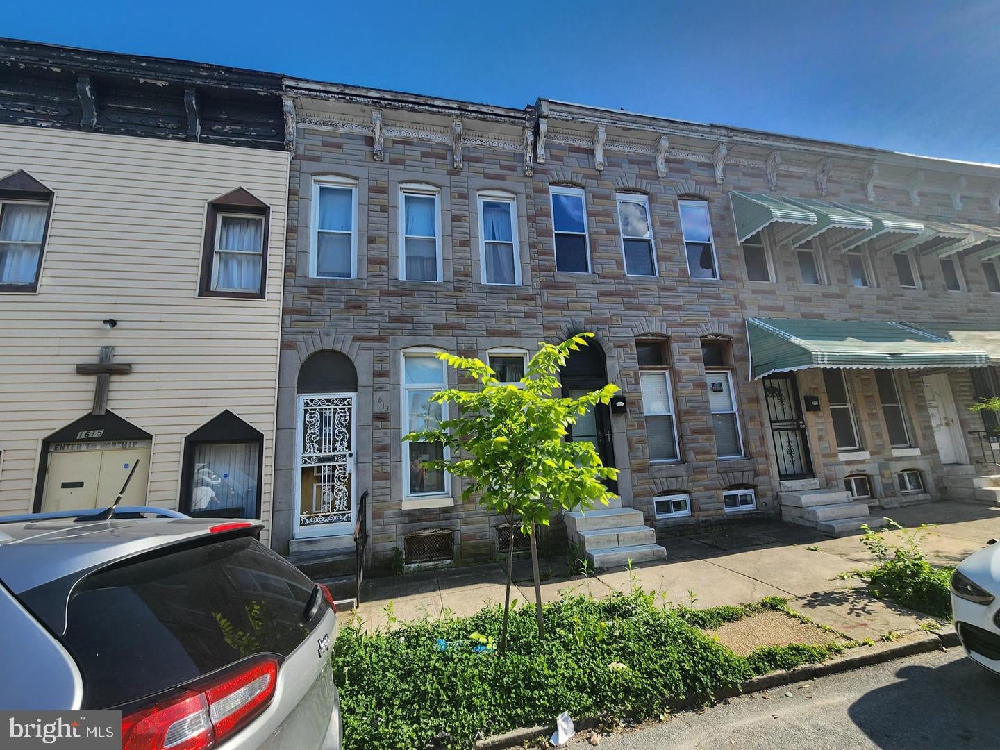 1613 E LAFAYETTE AVENUE