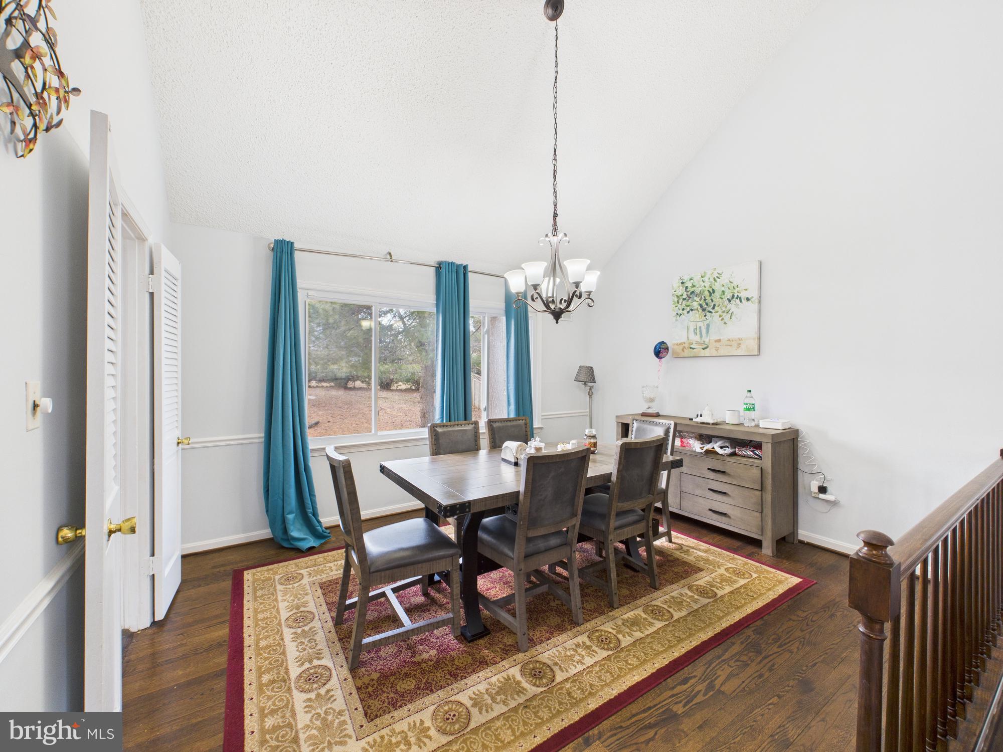 STONEGATE - Residential