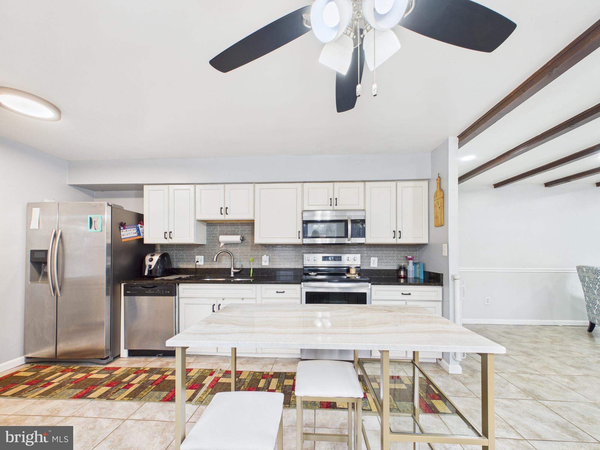 STONEGATE - Residential