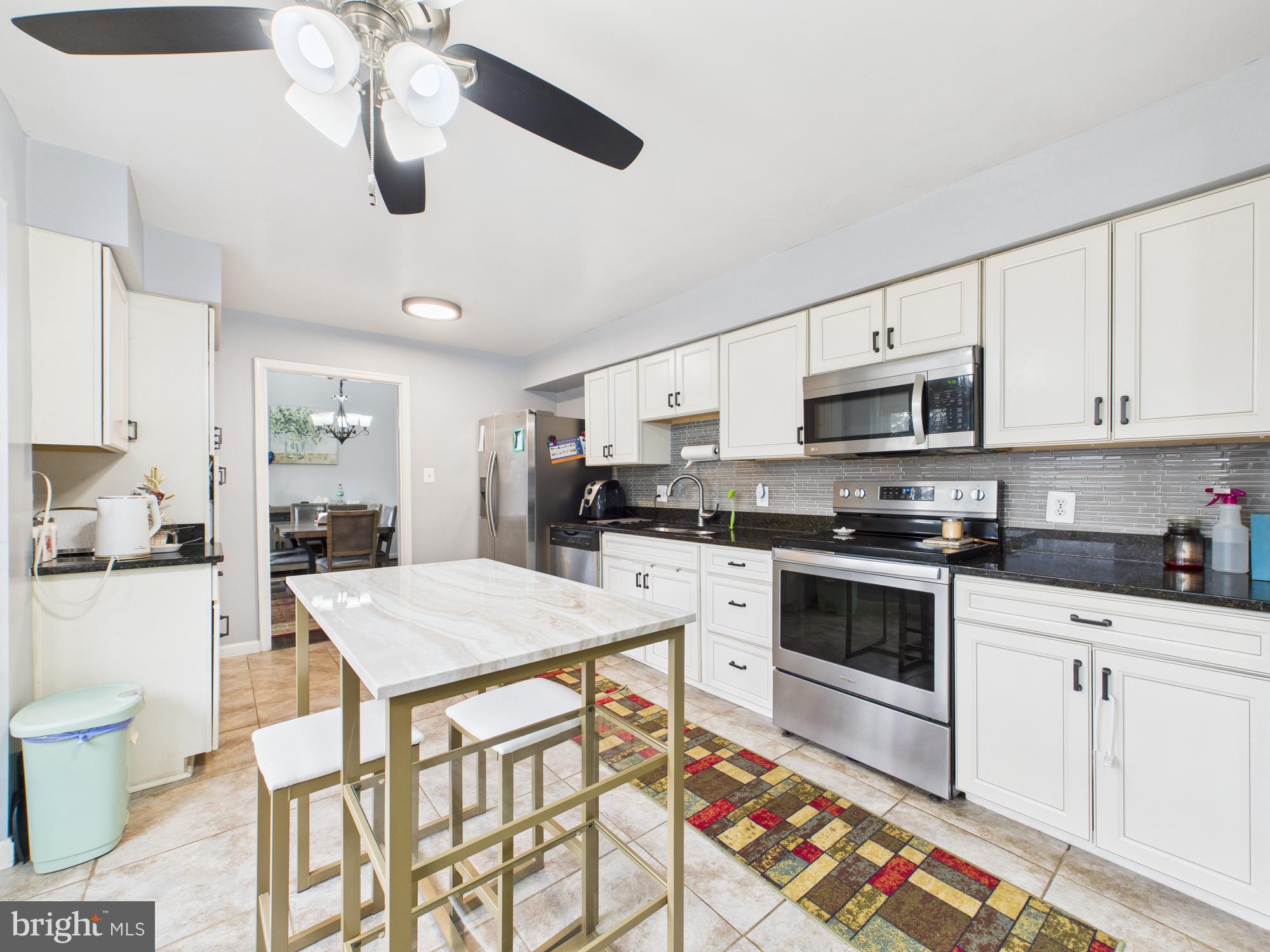 STONEGATE - Residential