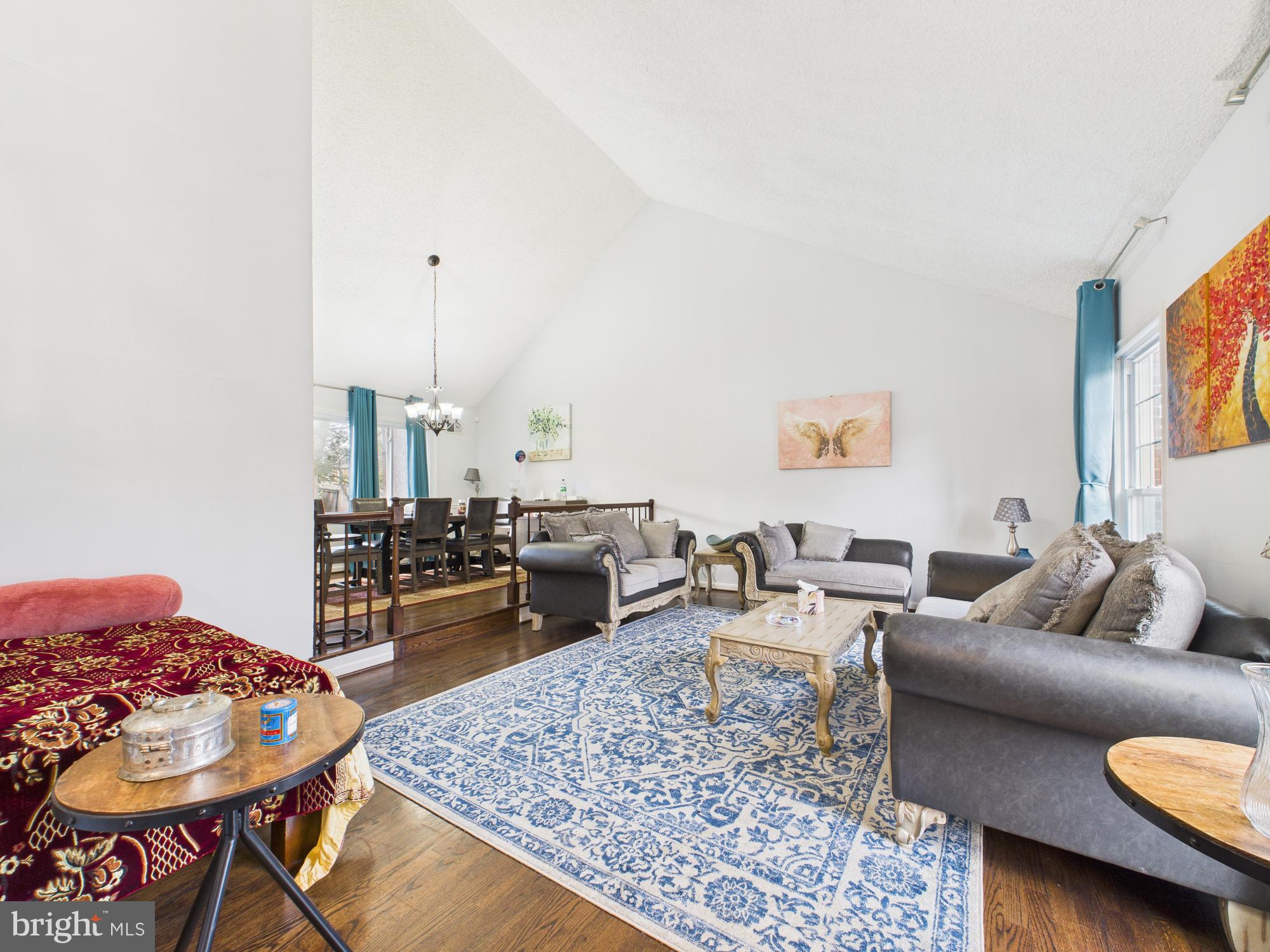 STONEGATE - Residential