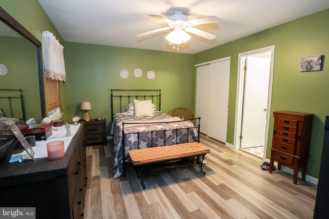 INDIAN SPRINGS - Residential