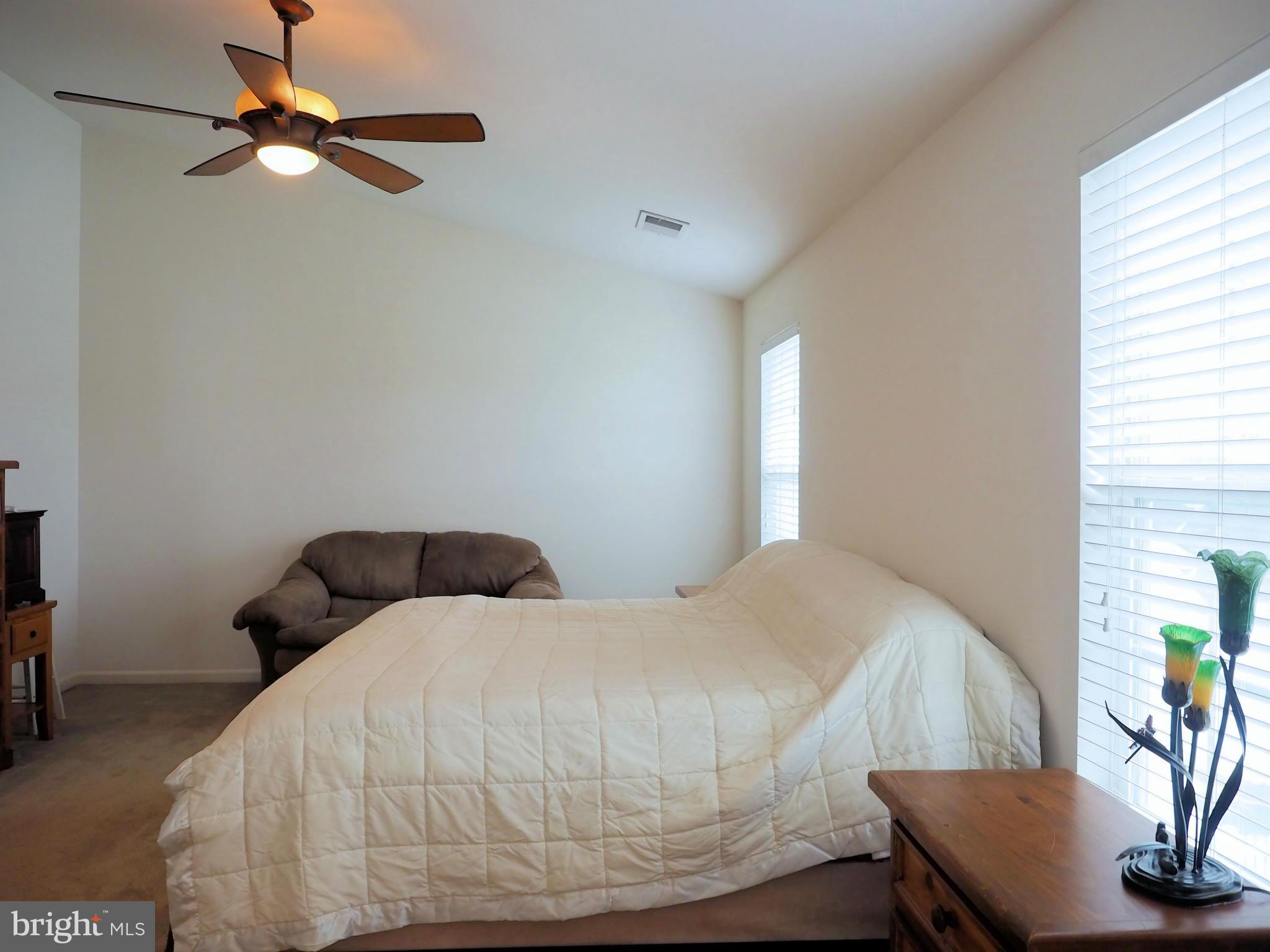 LAKELAND PLACE - Residential