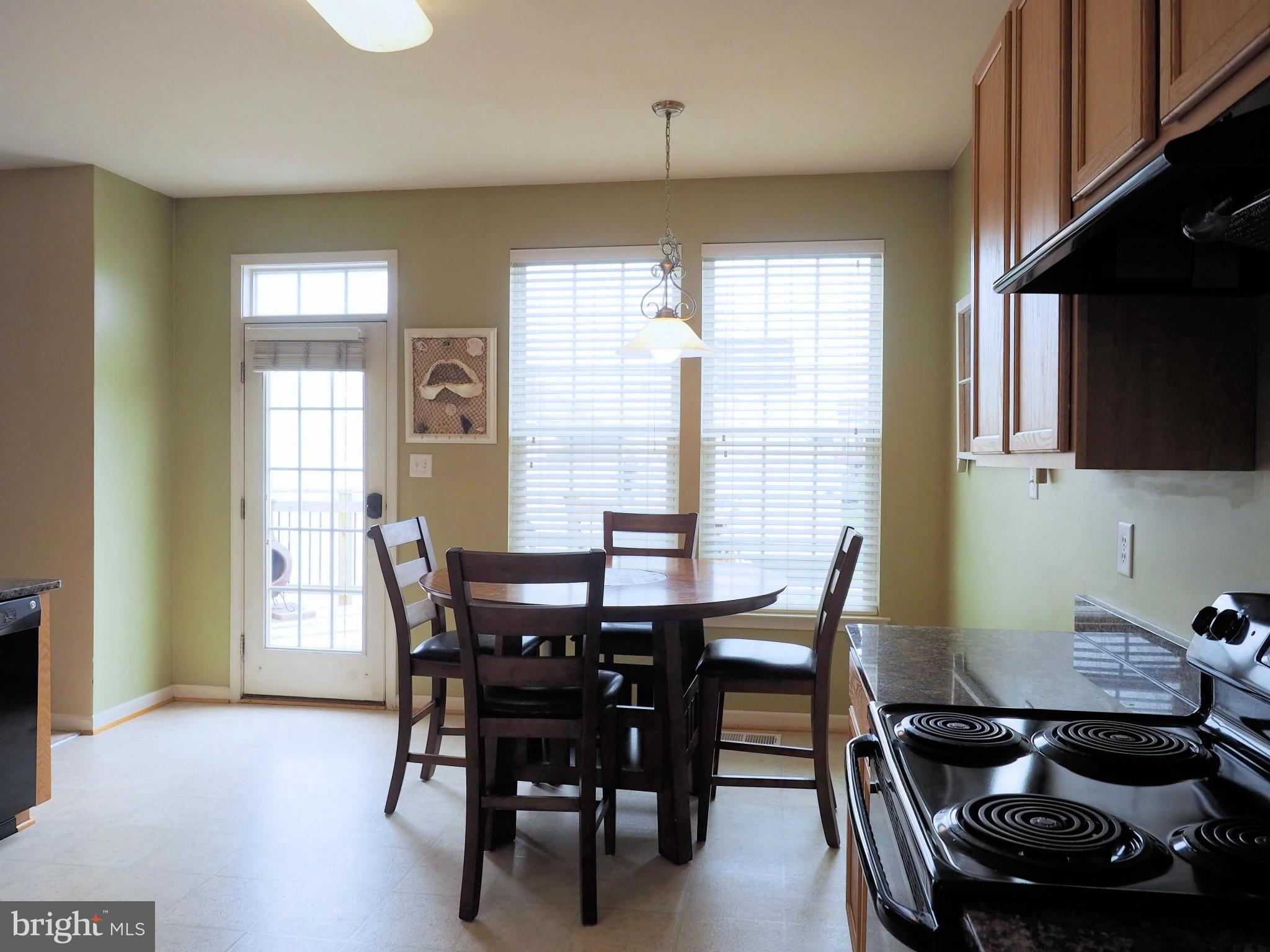 LAKELAND PLACE - Residential