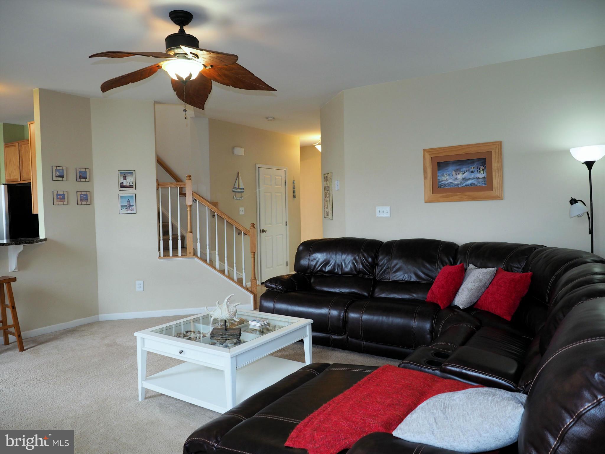 LAKELAND PLACE - Residential