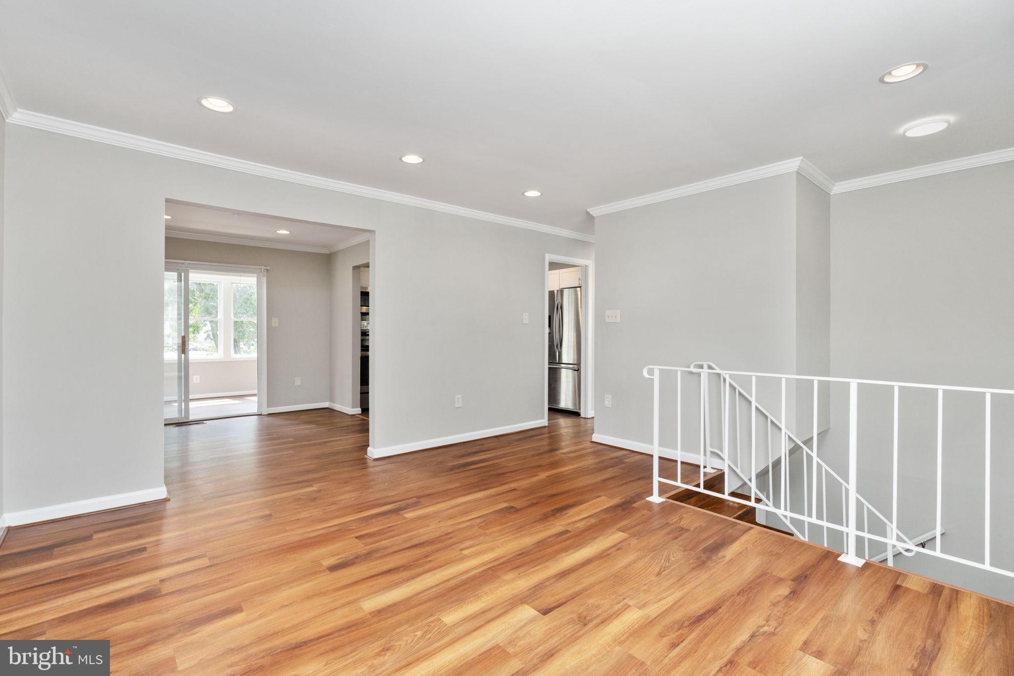 DALE CITY - Residential