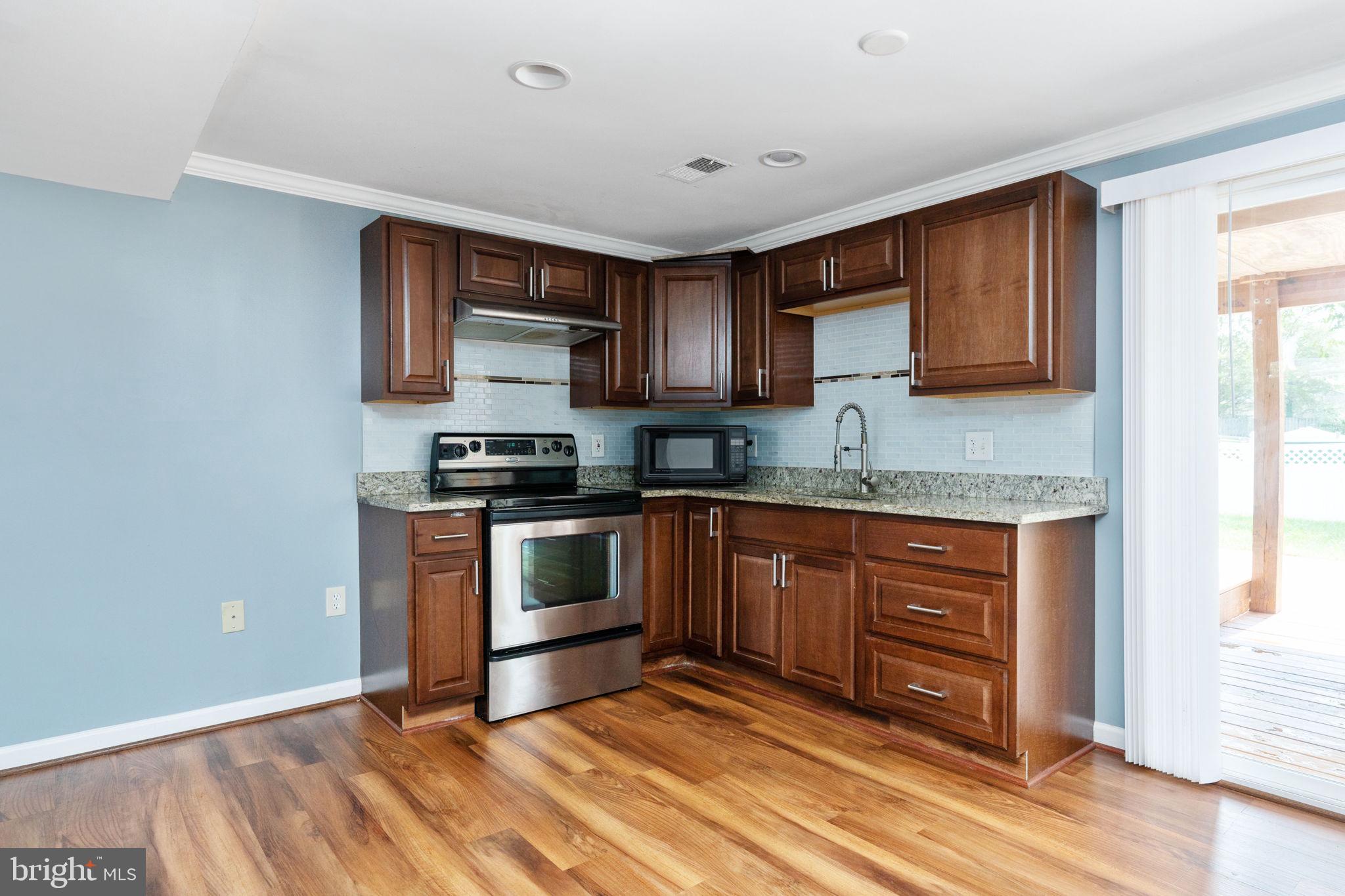 DALE CITY - Residential