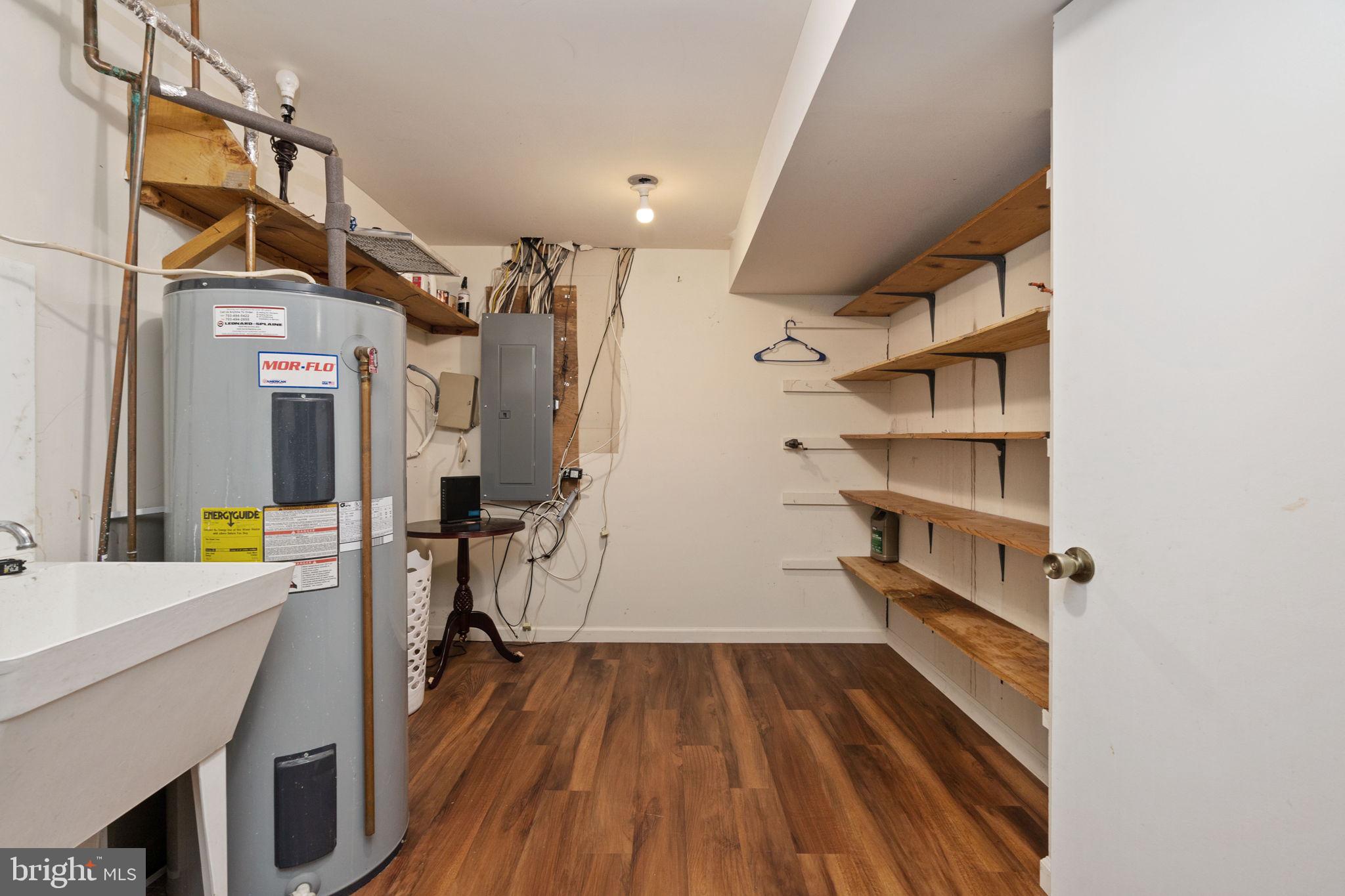 DALE CITY - Residential