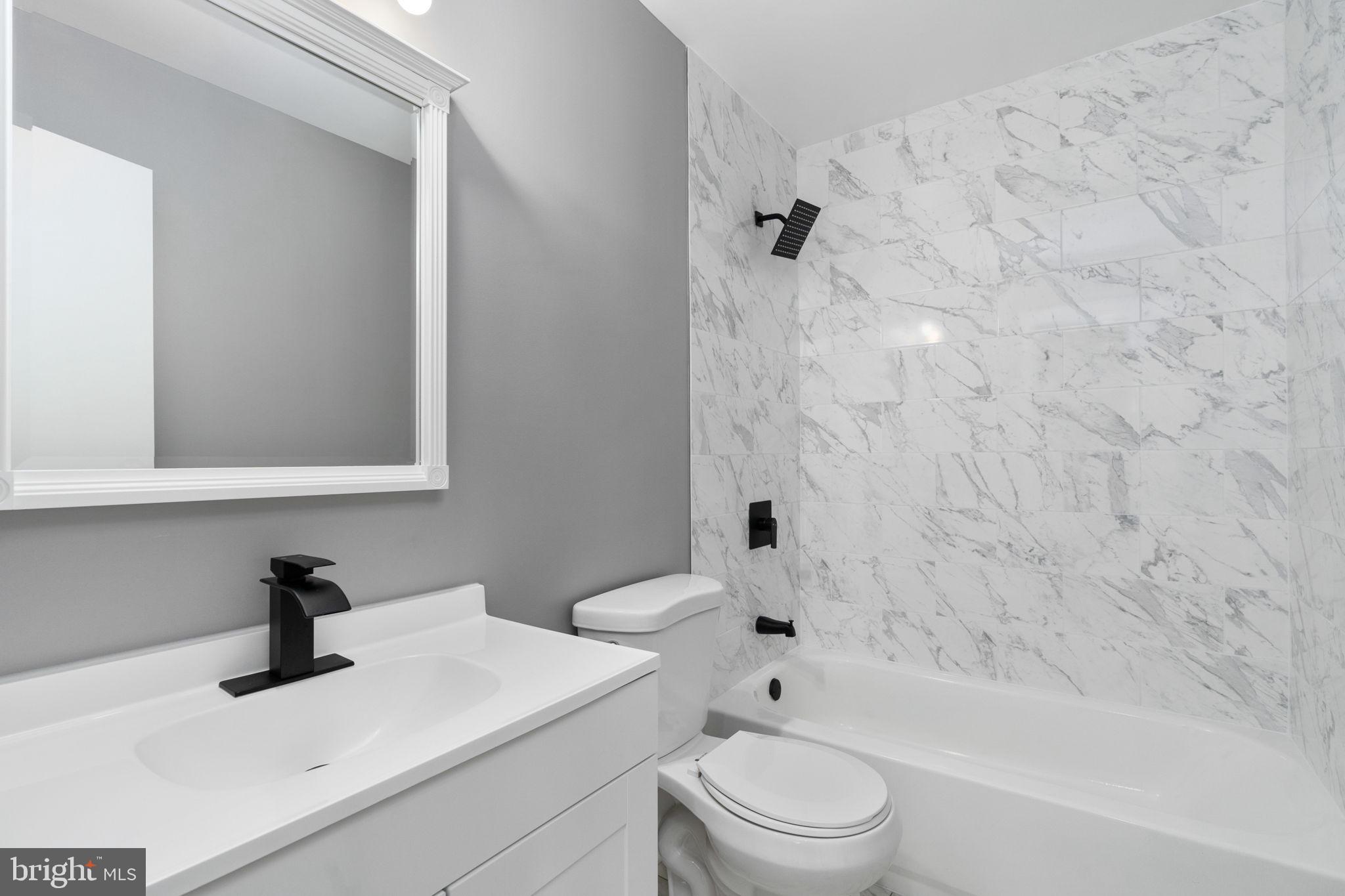 DALE CITY - Residential